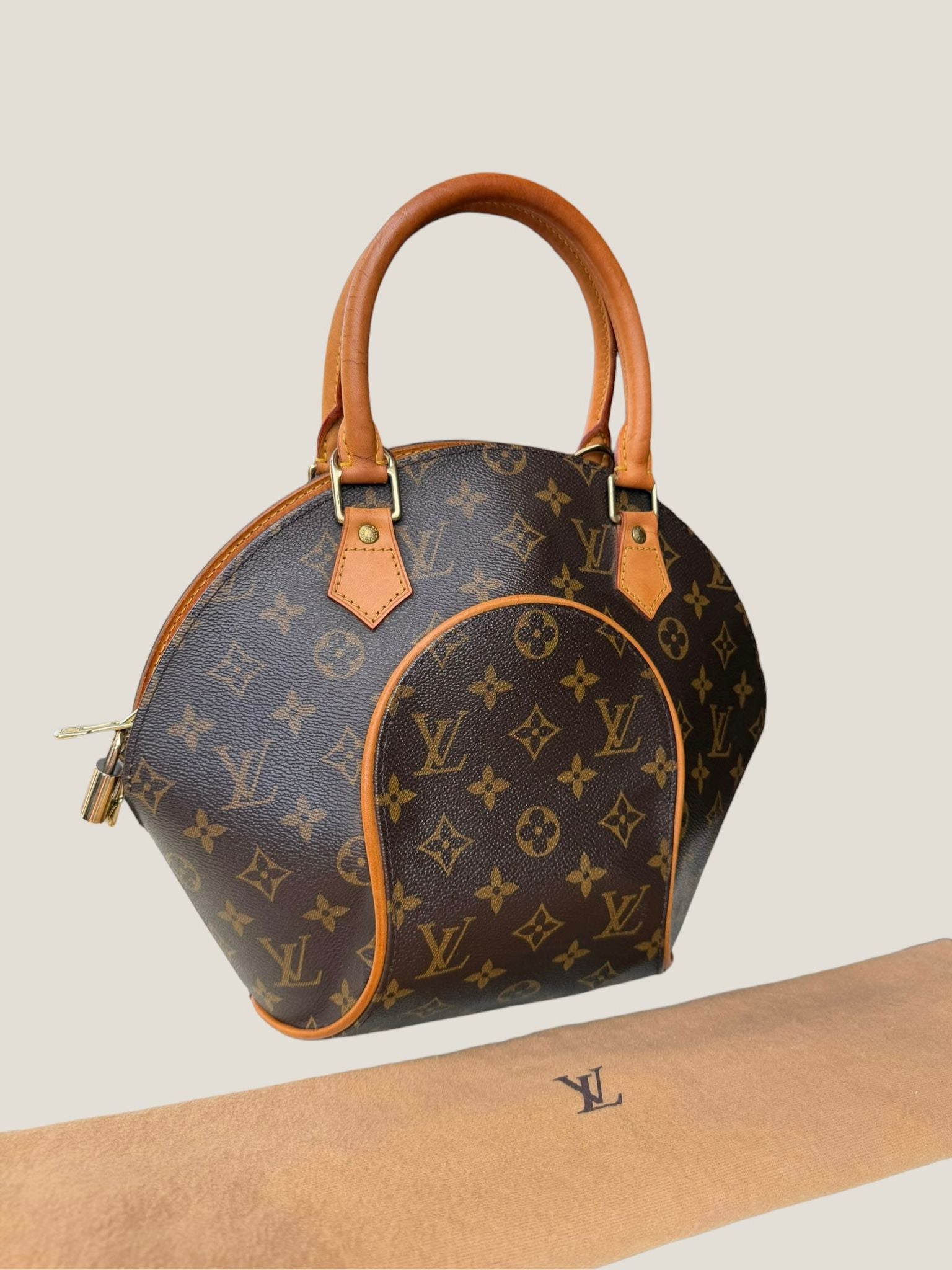 Louis Vuitton Ellipse PM