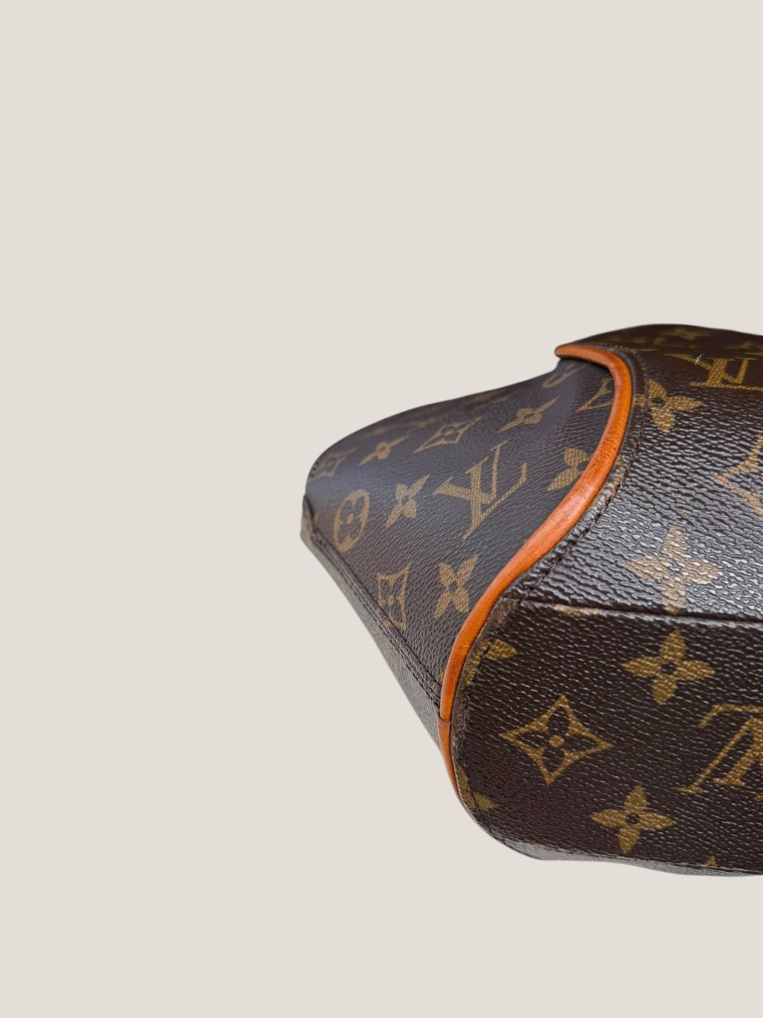 Louis Vuitton Ellipse PM