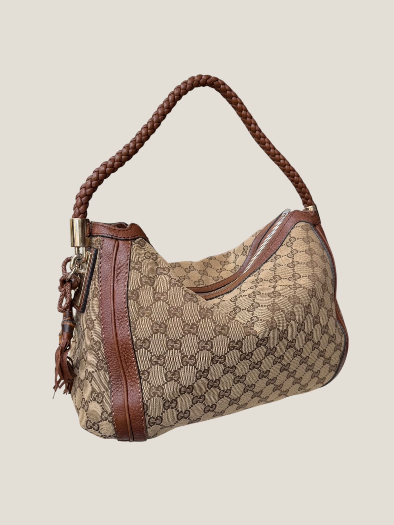 Gucci Bella Hobo in tela GG