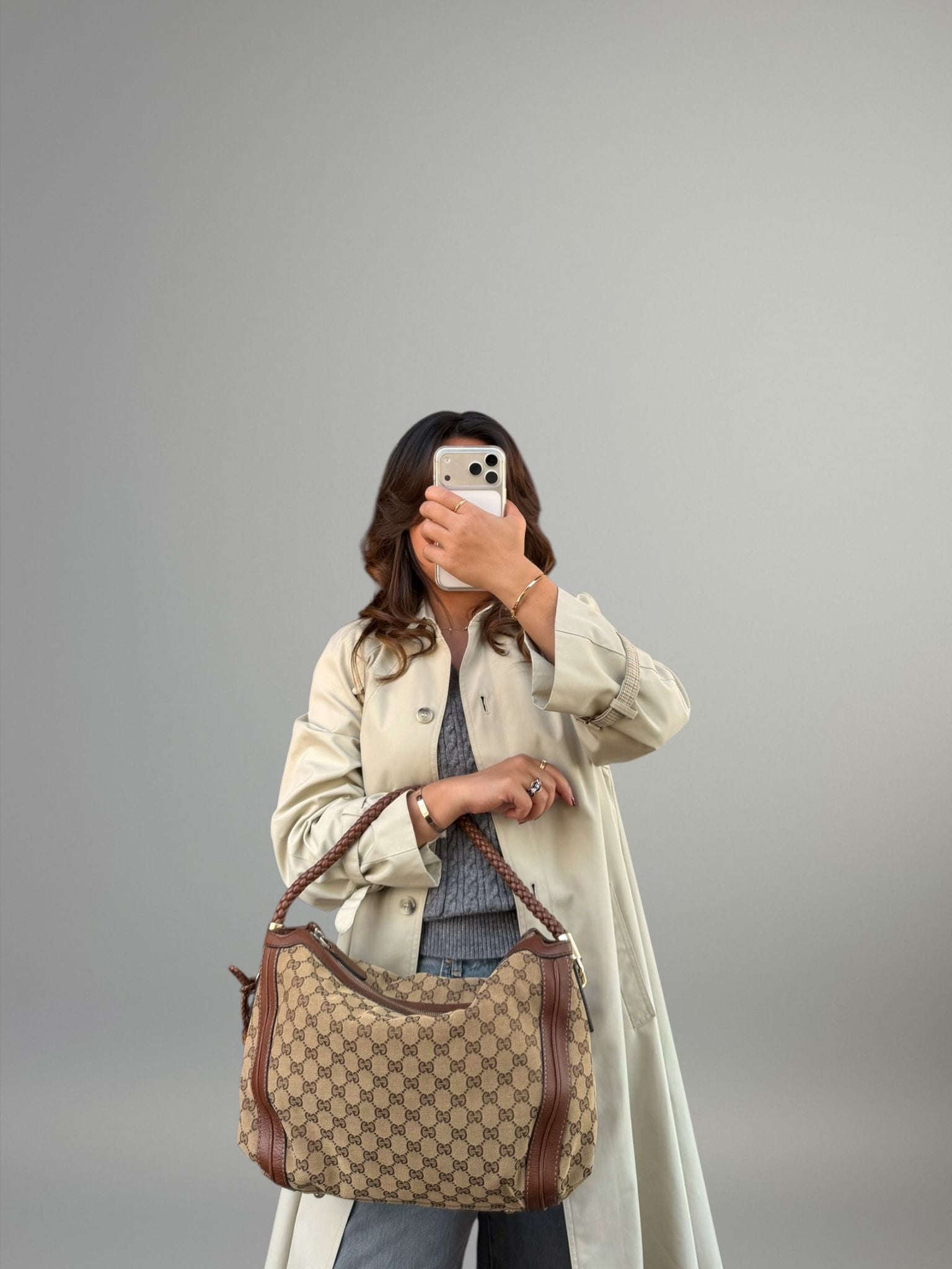 Gucci Bella Hobo in tela GG