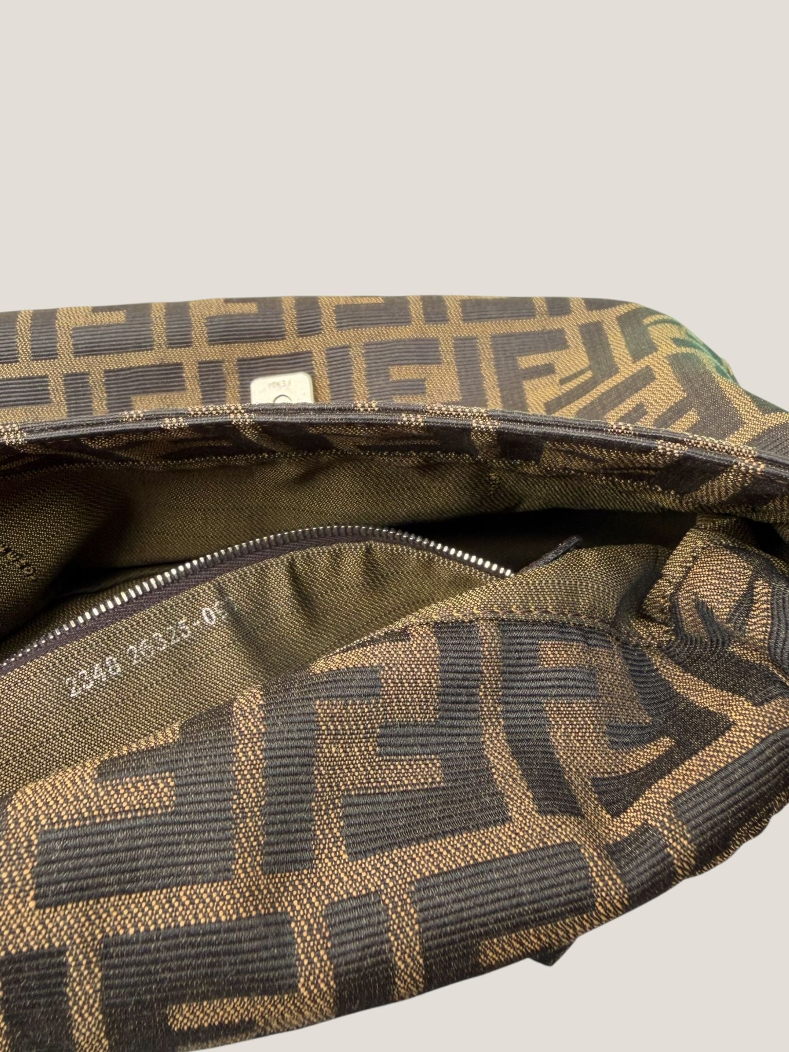 Fendi Mamma Baguette Zucca