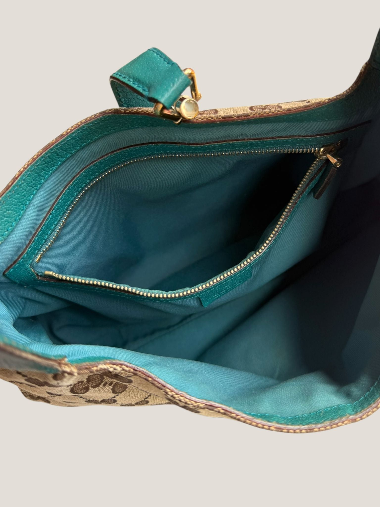 Gucci Jackie GG canvas