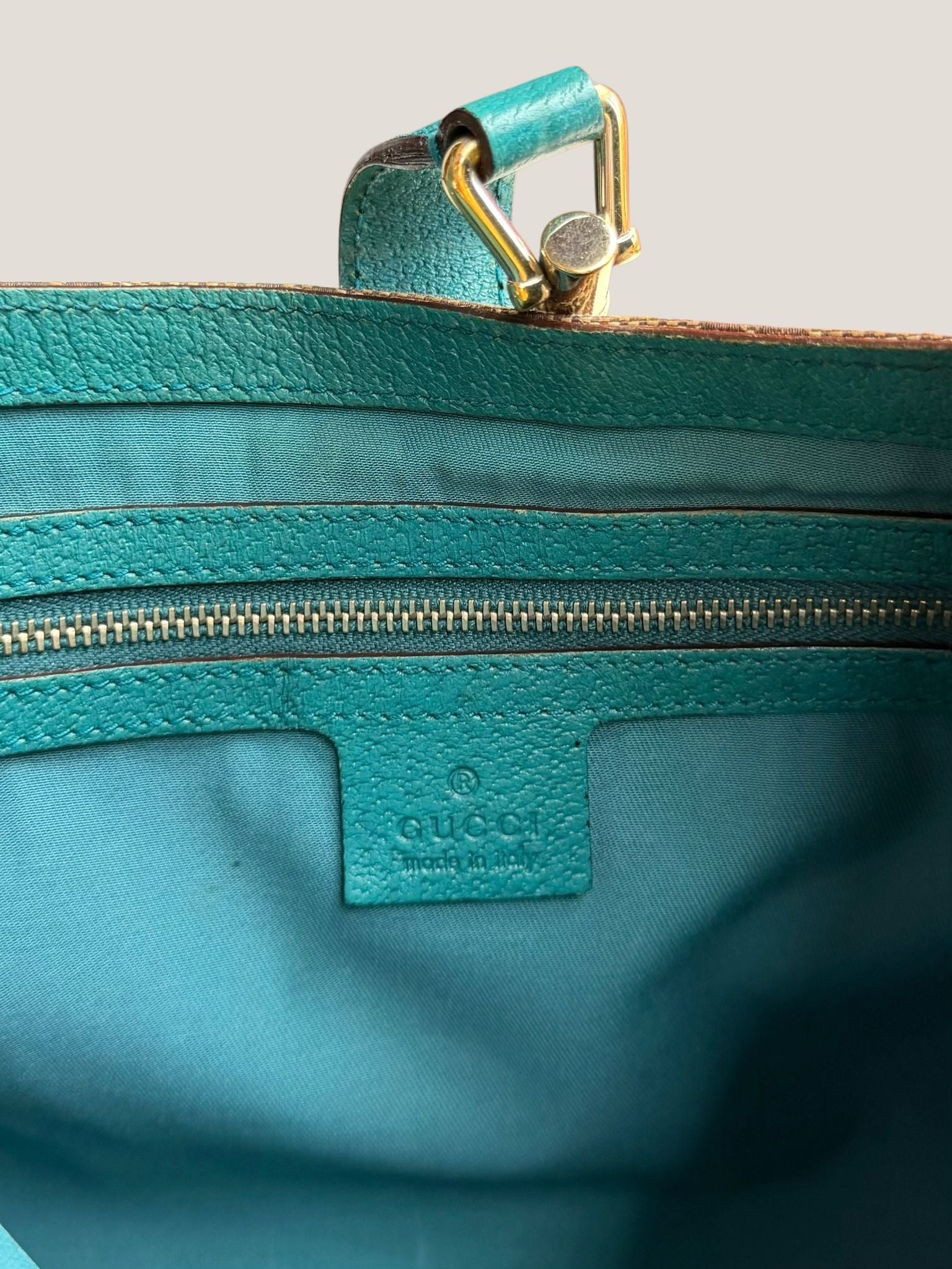 Gucci Jackie GG canvas