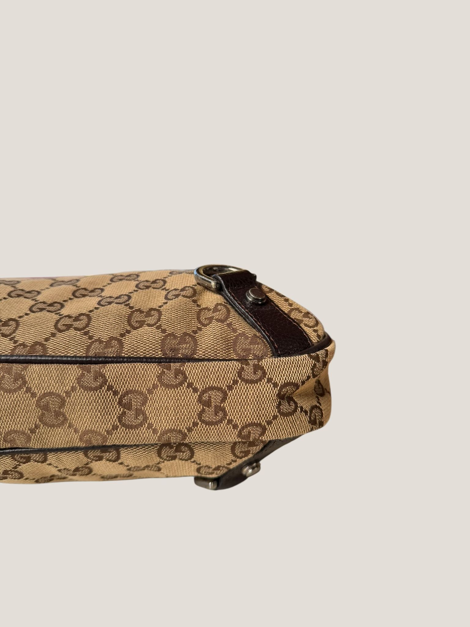 Gucci D Ring Hobo