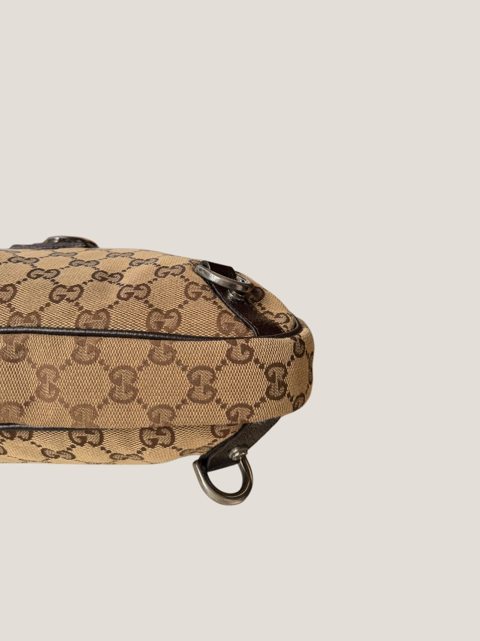 Gucci D Ring Hobo