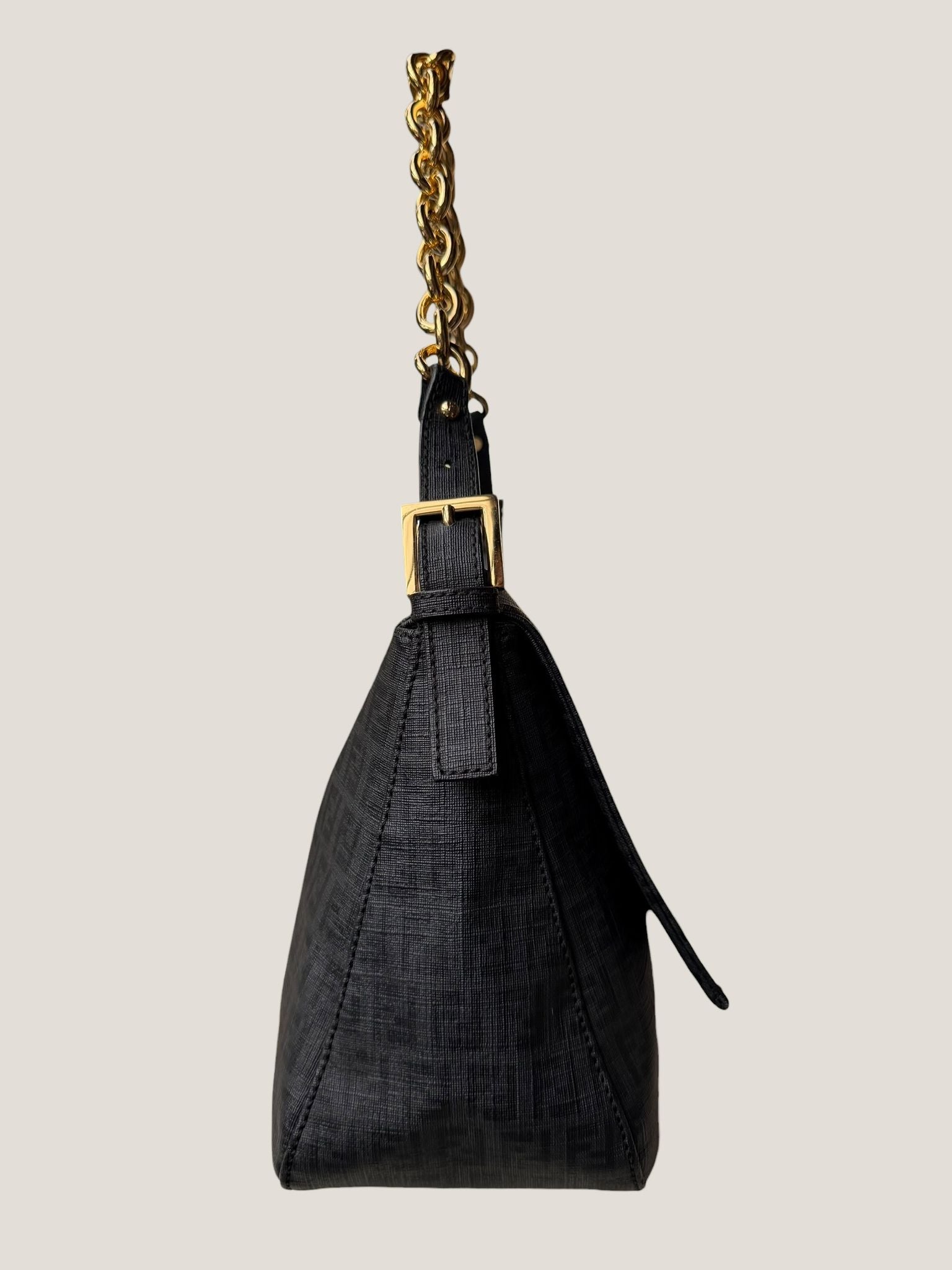 Fendi Mamma Baguette in catena oro
