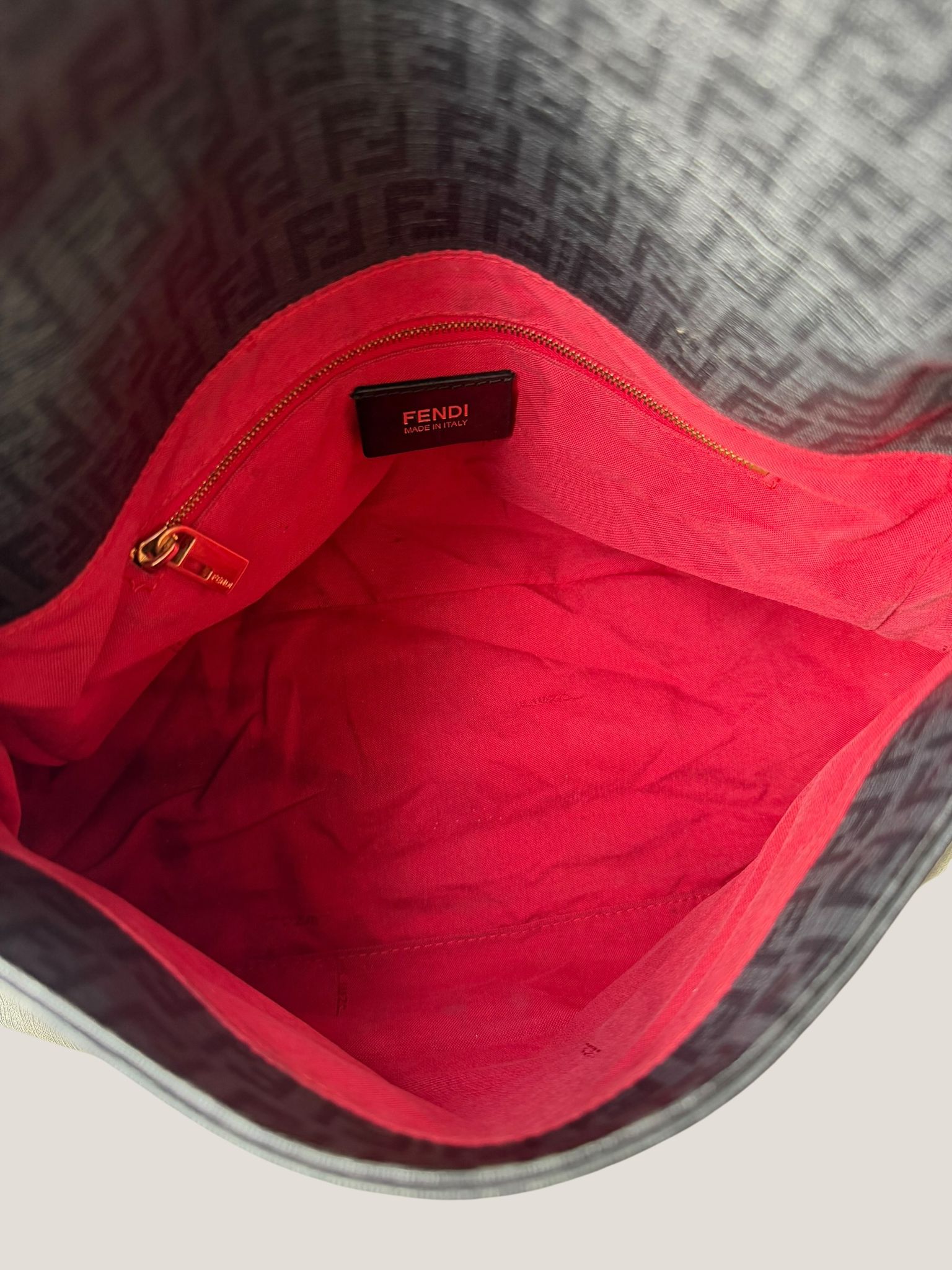Fendi Mamma Baguette in catena oro