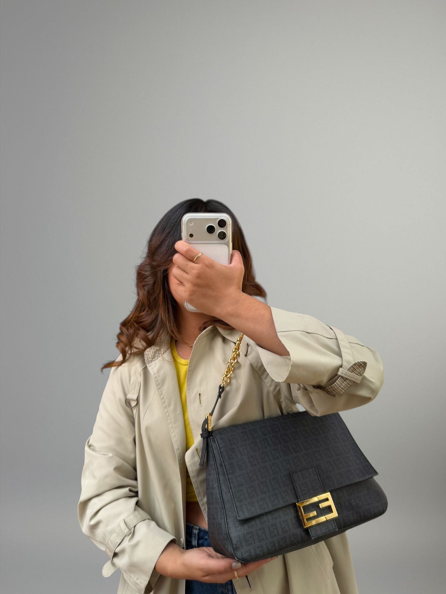 Fendi Mamma Baguette in catena oro
