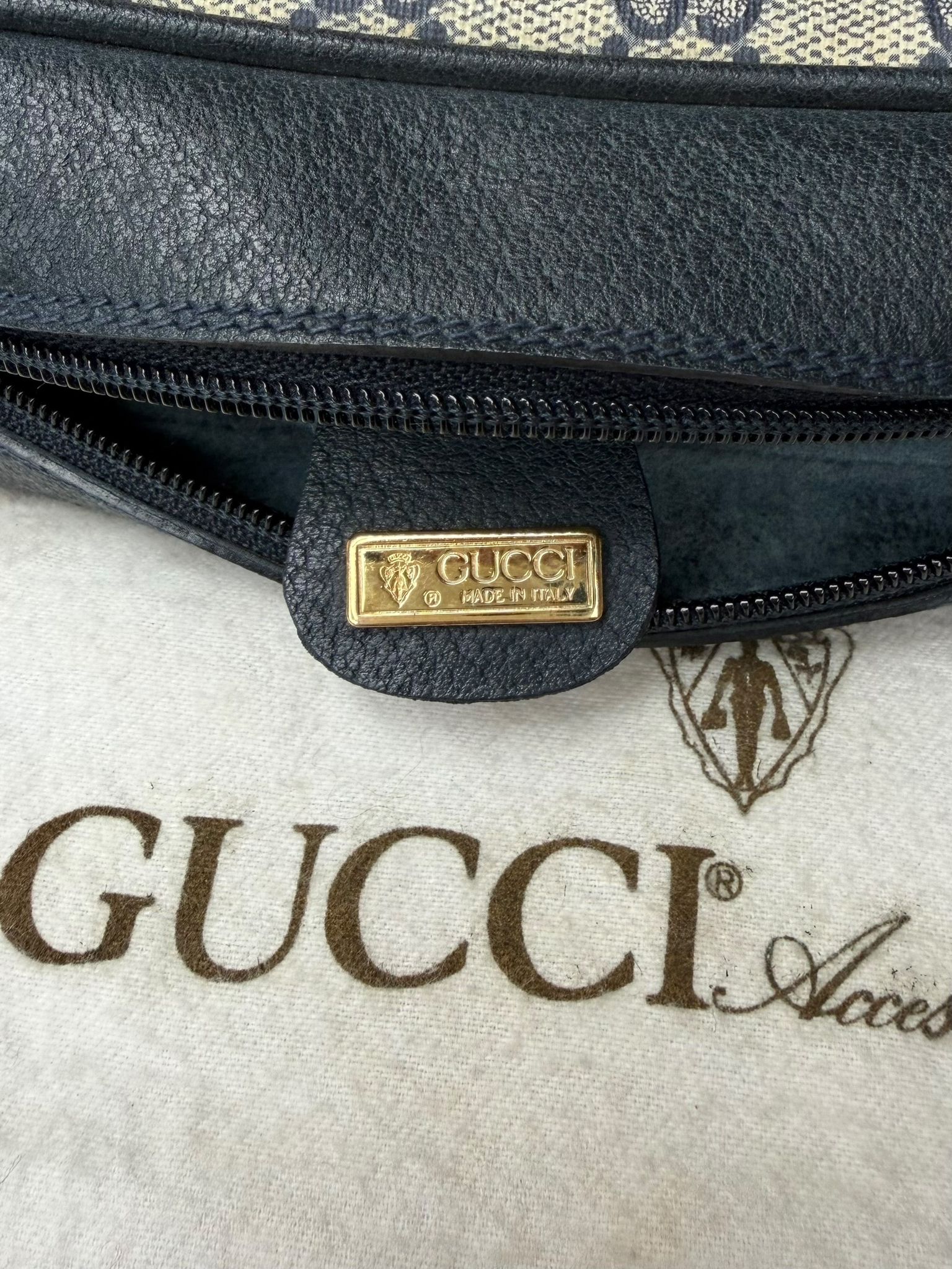 Gucci GG Supreme Web tracolla