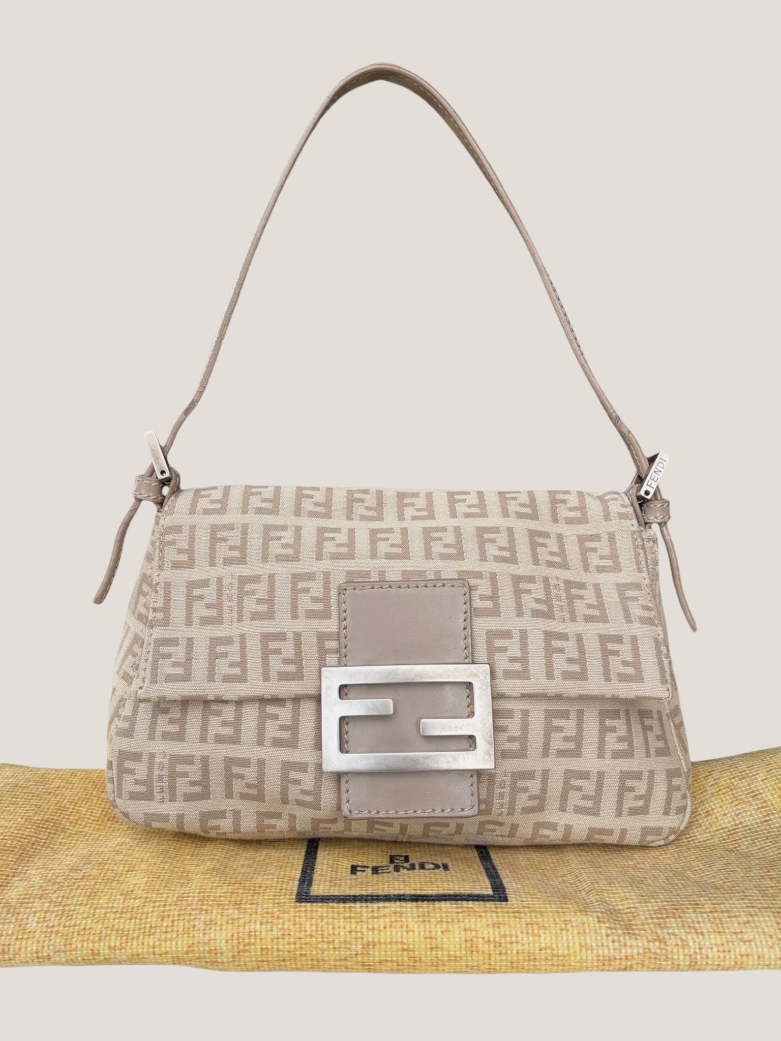 Fendi Baguette Mini Zucchino