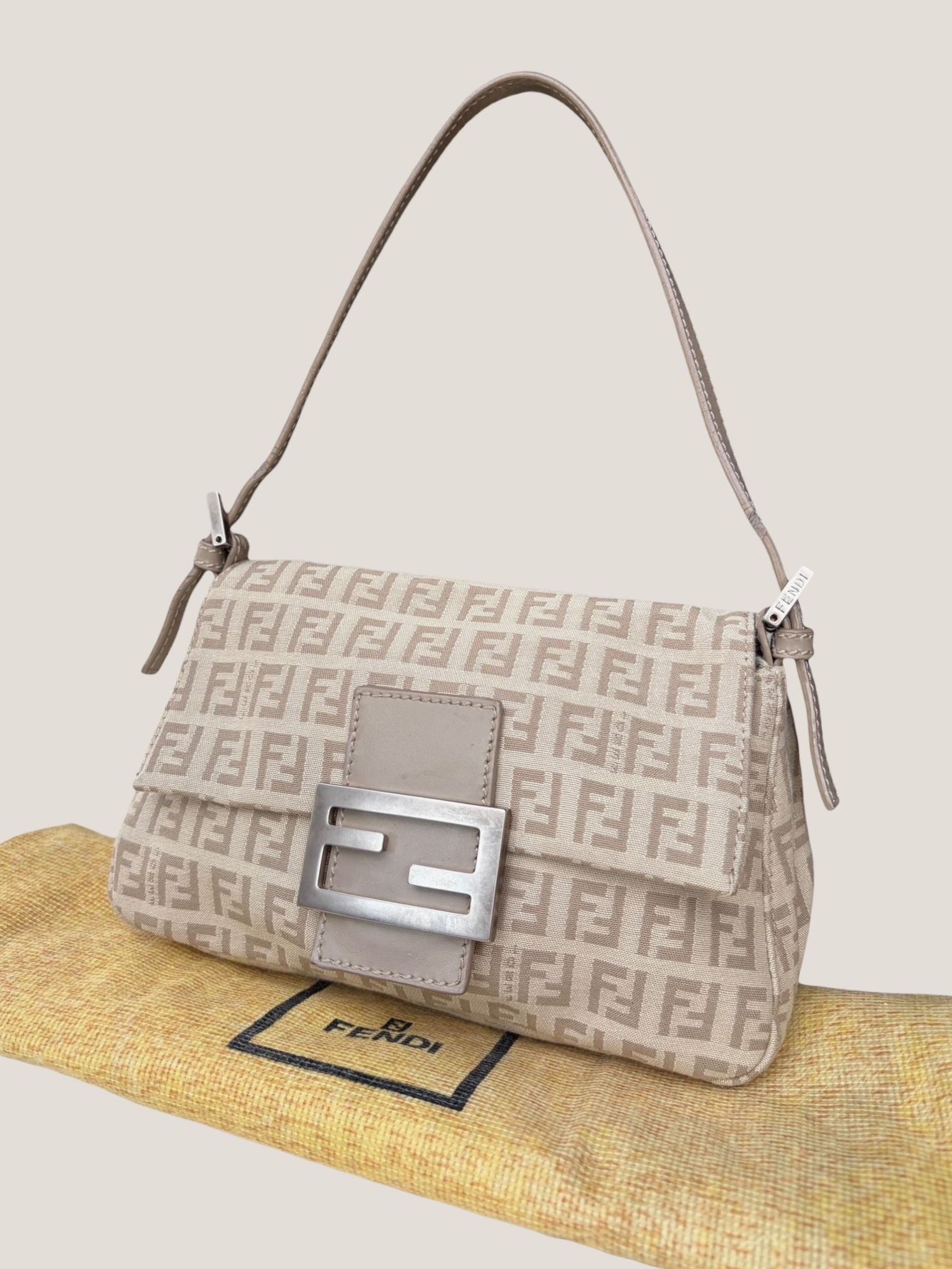 Fendi Baguette Mini Zucchino