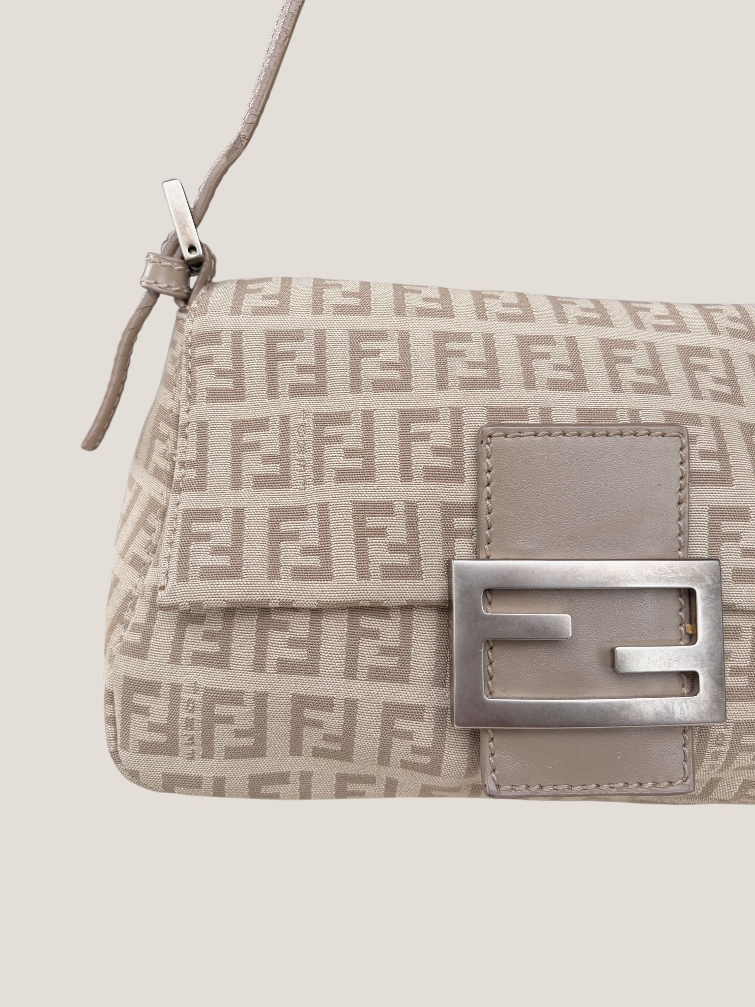 Fendi Baguette Mini Zucchino