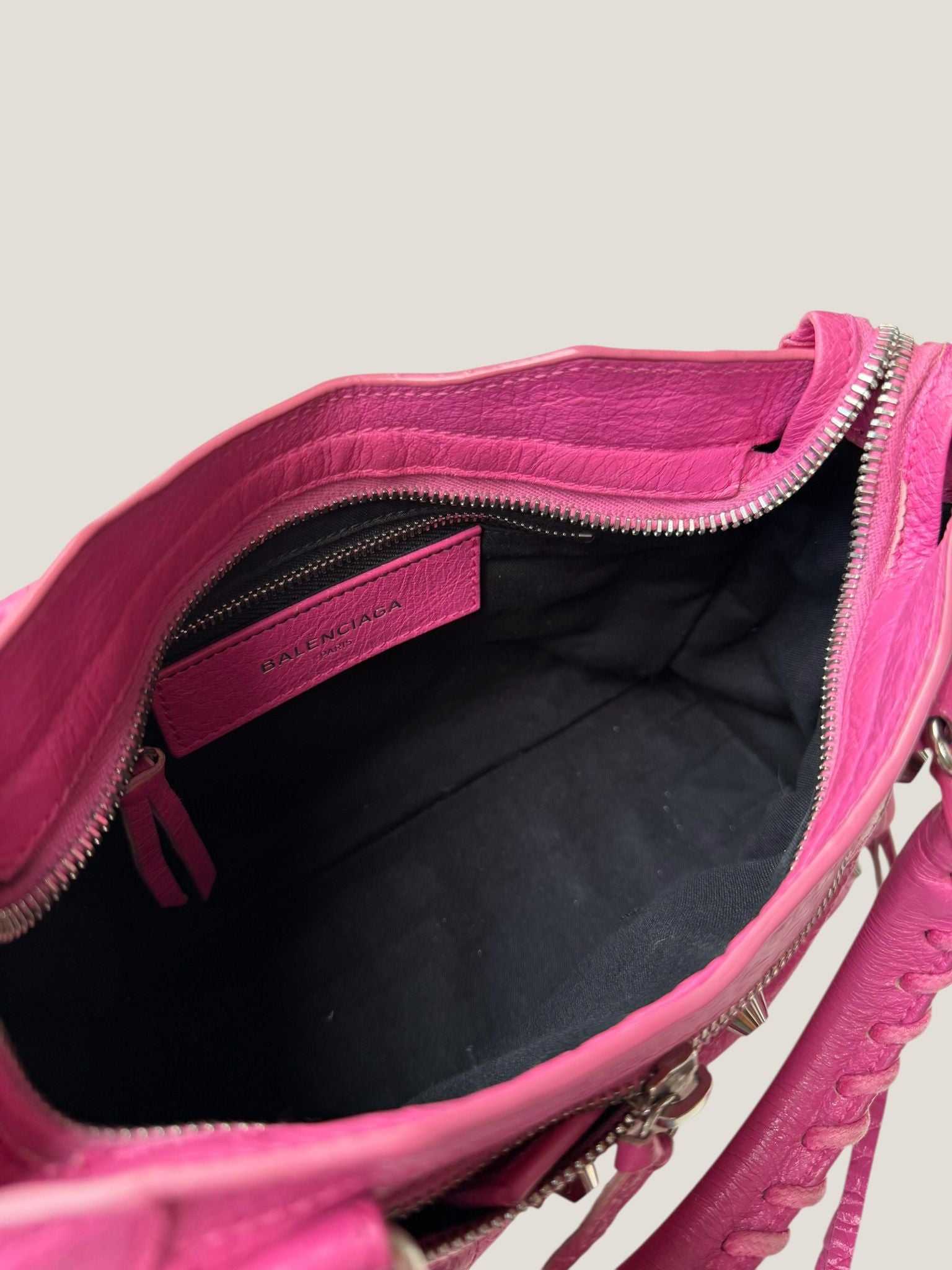 Balenciaga Mini City fucsia