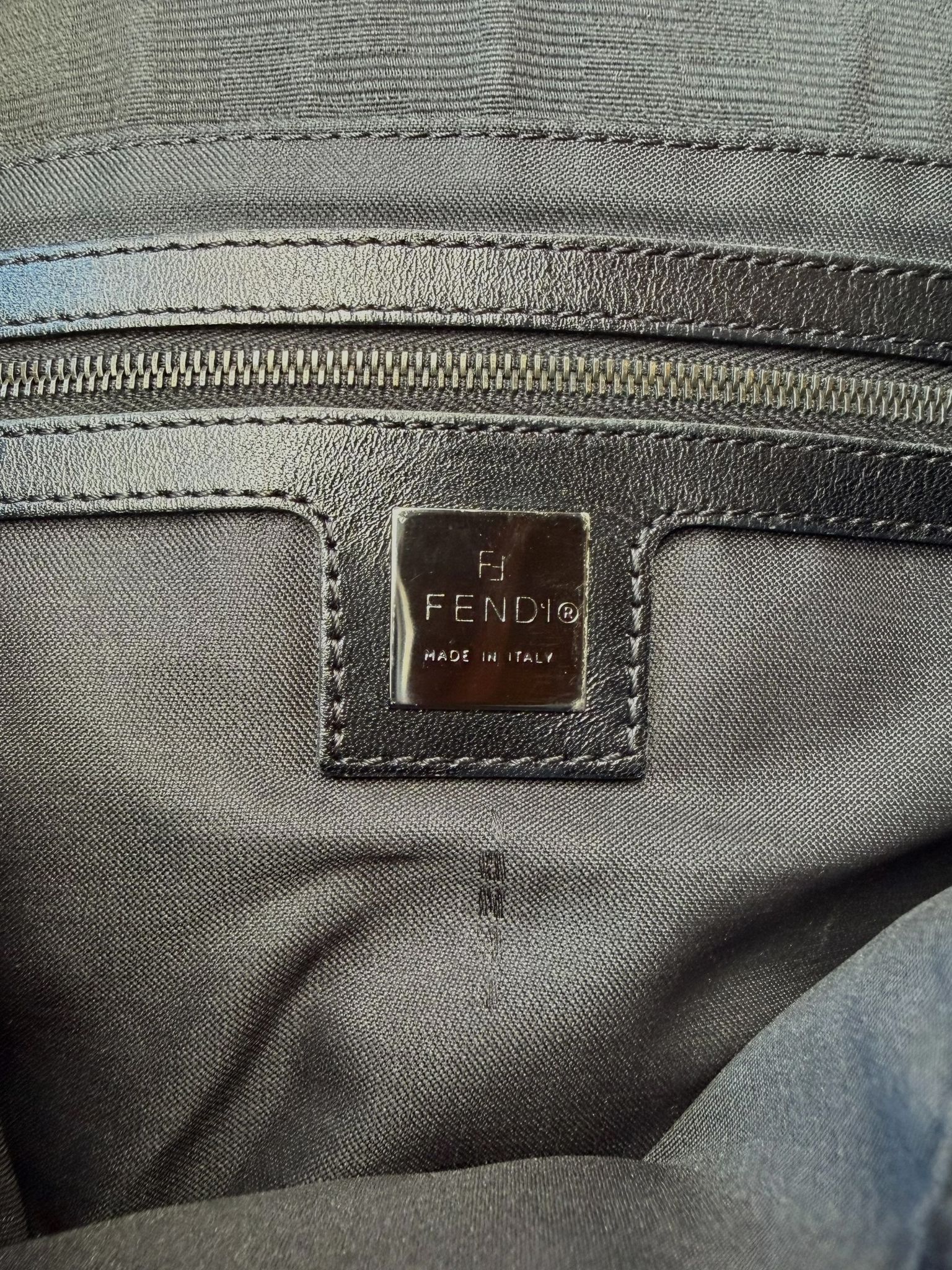 Fendi Baguette Zucca Nera