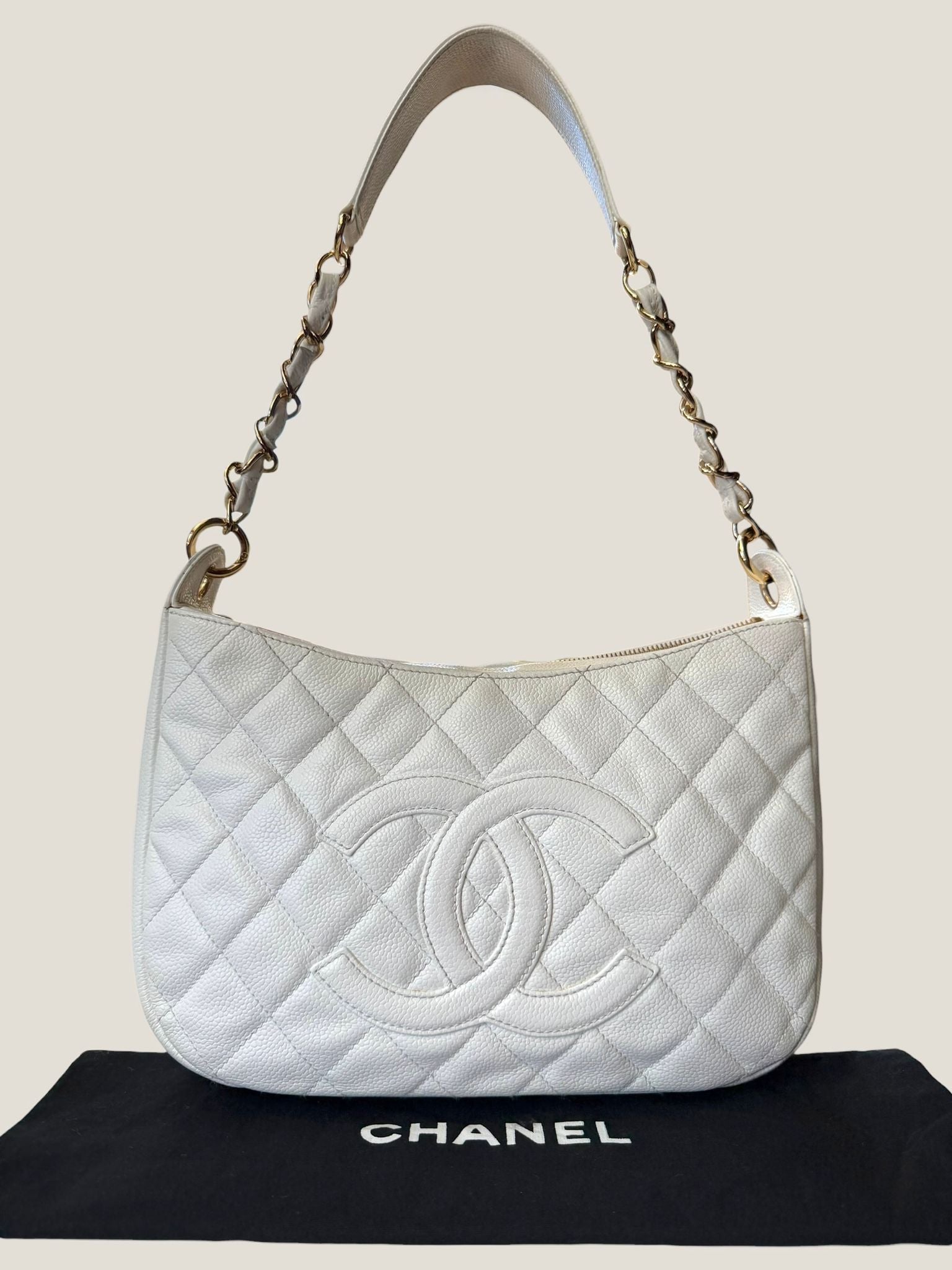 Chanel Hobo Matelassé Caviar Bianca