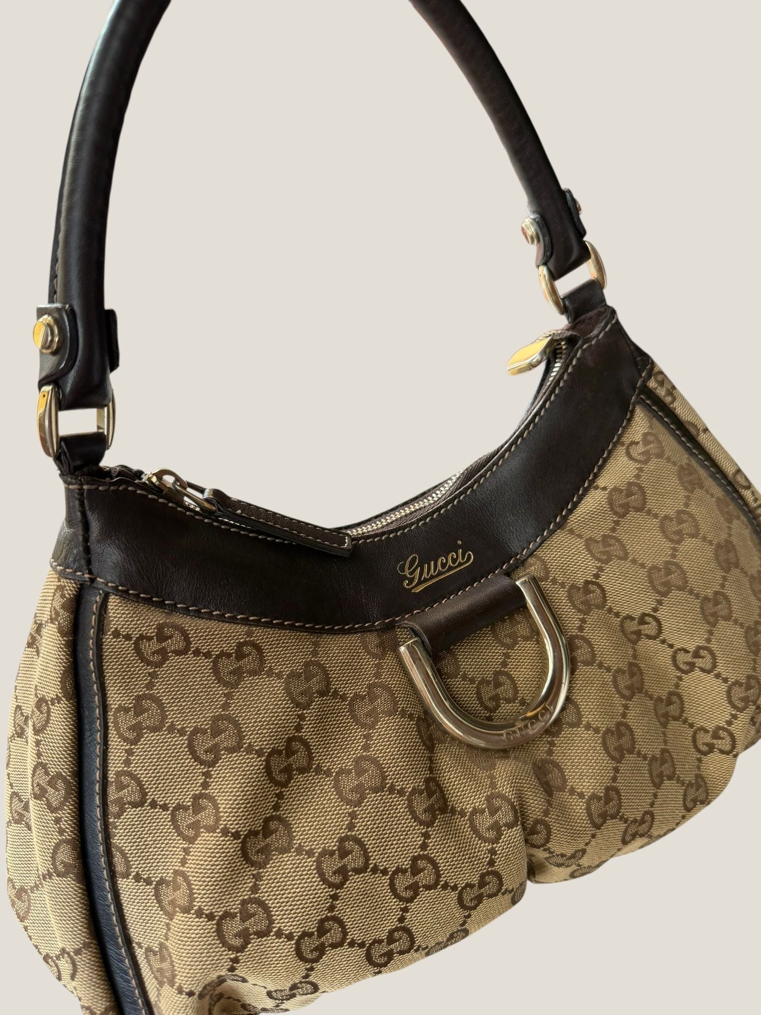 Gucci Abbey D Ring GG Canvas