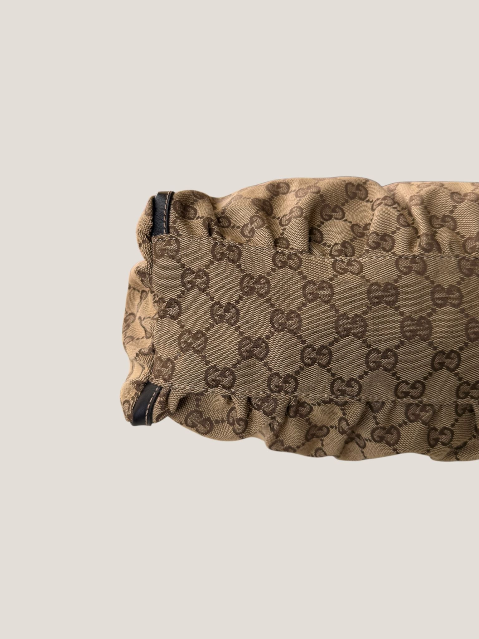 Gucci Abbey D Ring GG Canvas