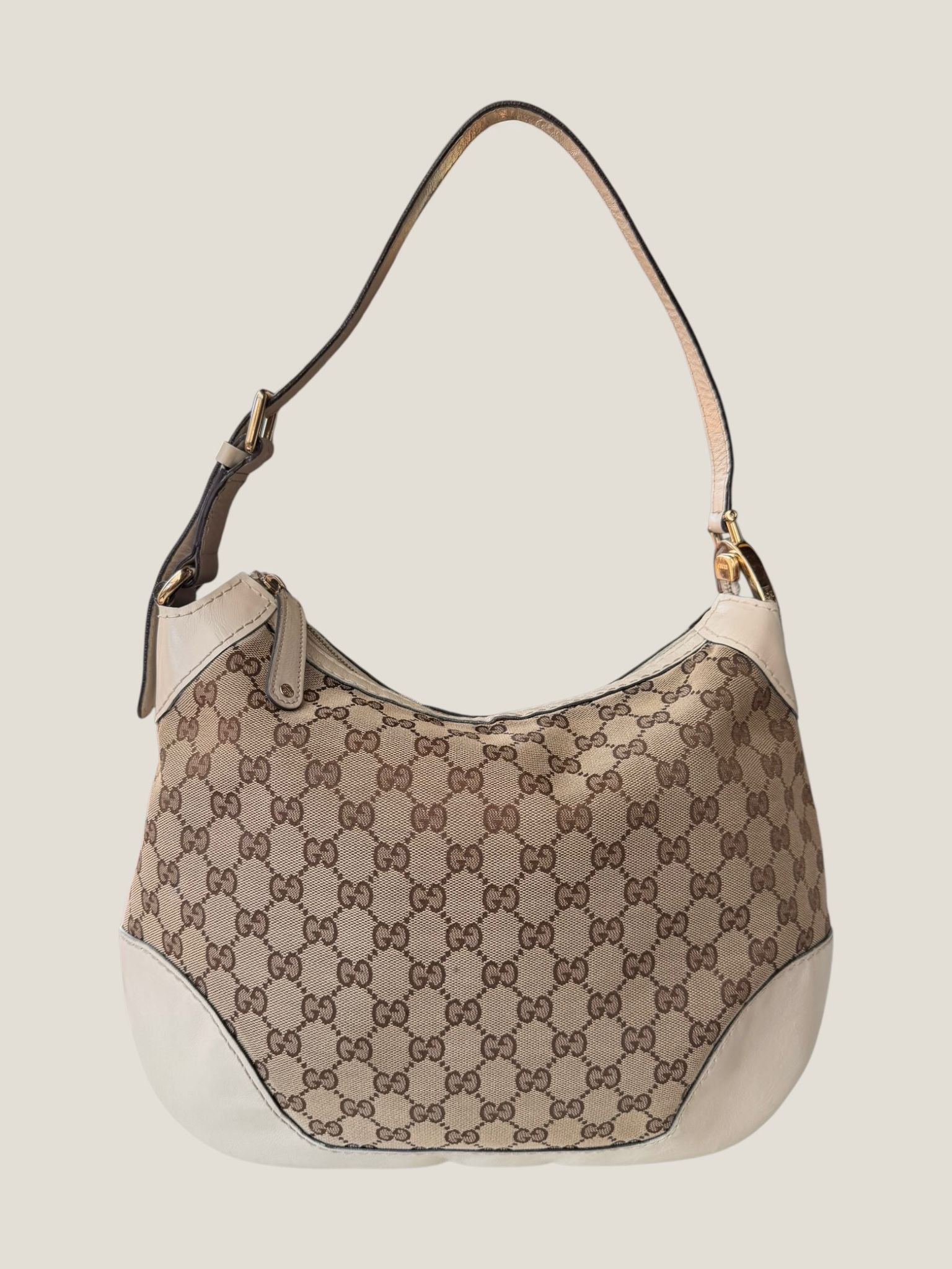 Gucci Charlotte Hobo GG Canvas con Maxi G Dorata