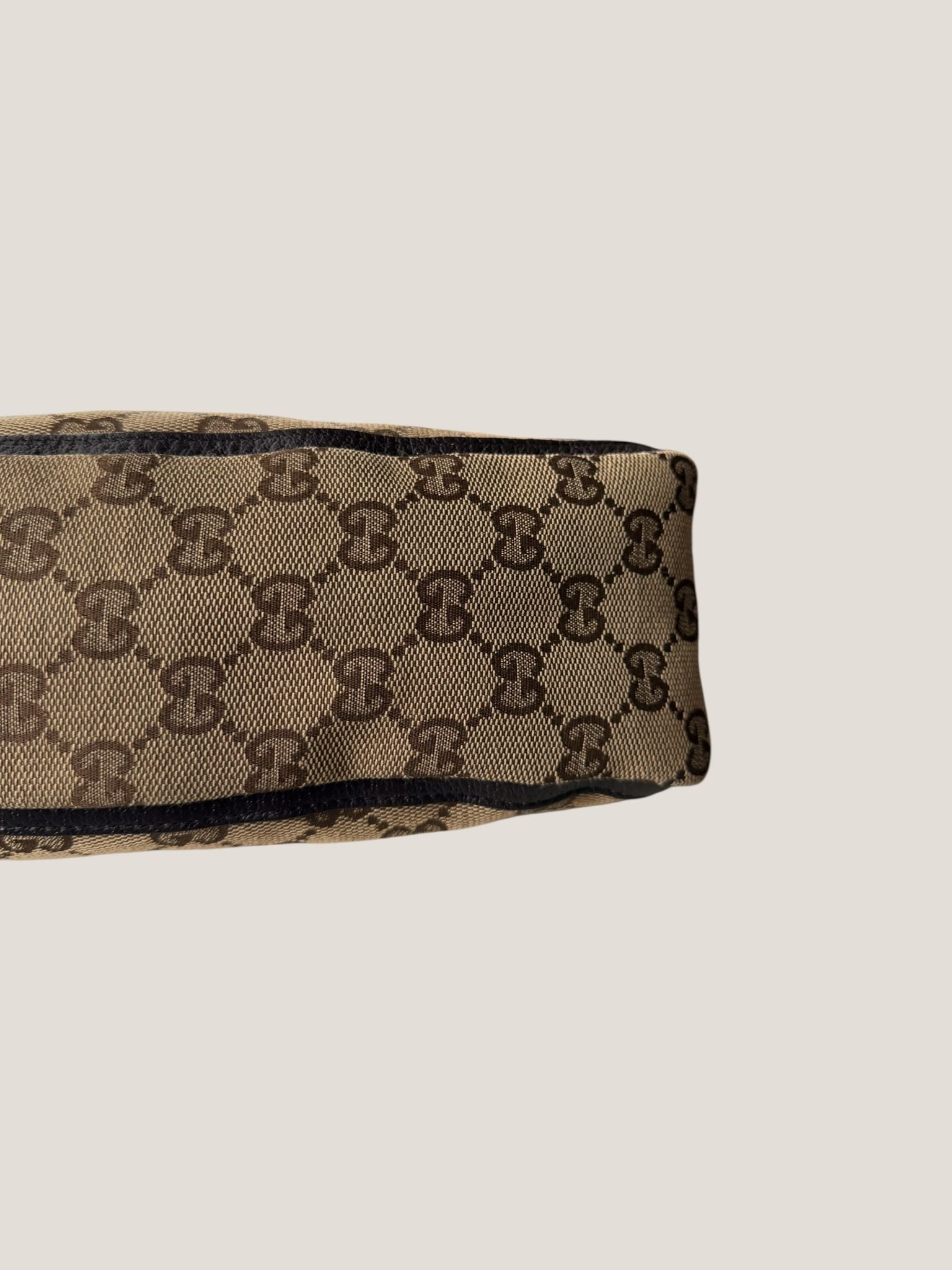 Gucci D Ring Pochette