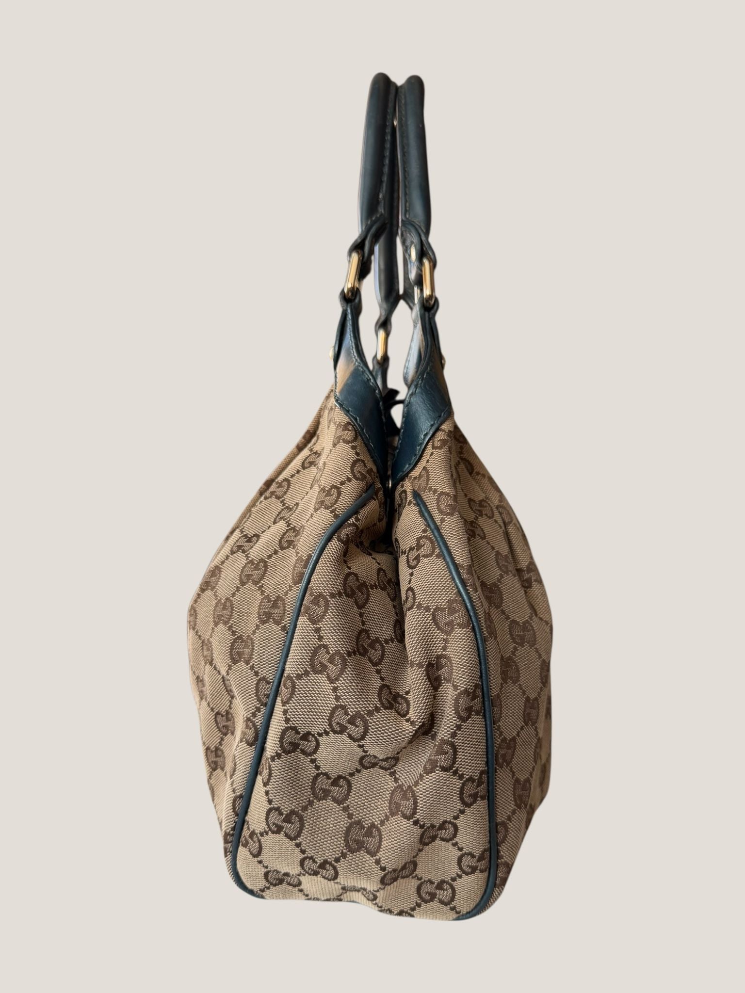Gucci Sukey GG Canvas Tote