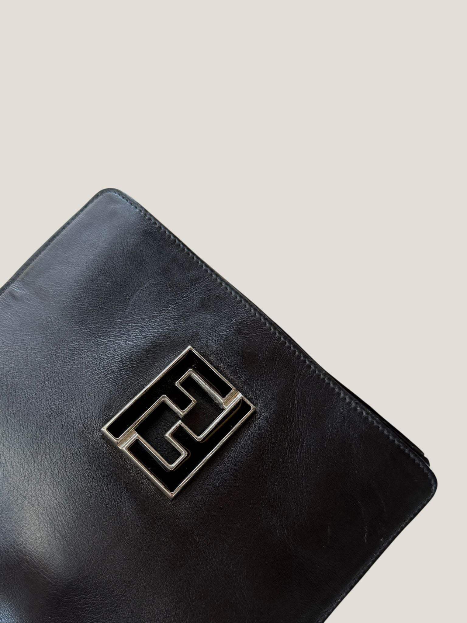 Fendi in Pelle Nera