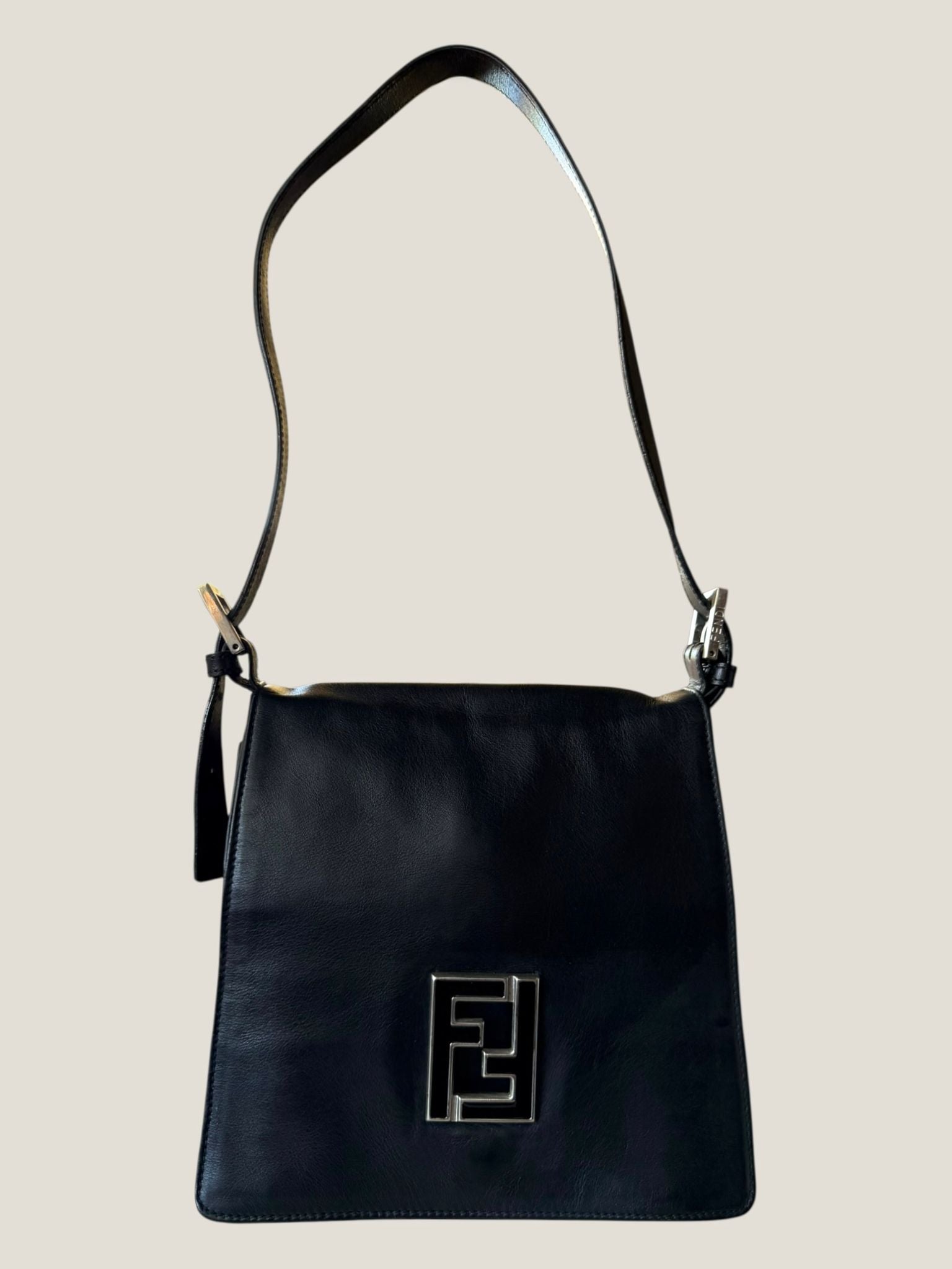 Fendi in Pelle Nera
