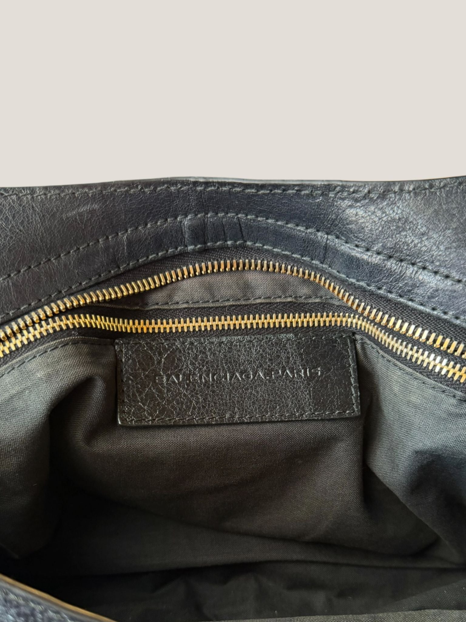 Balenciaga City Medium