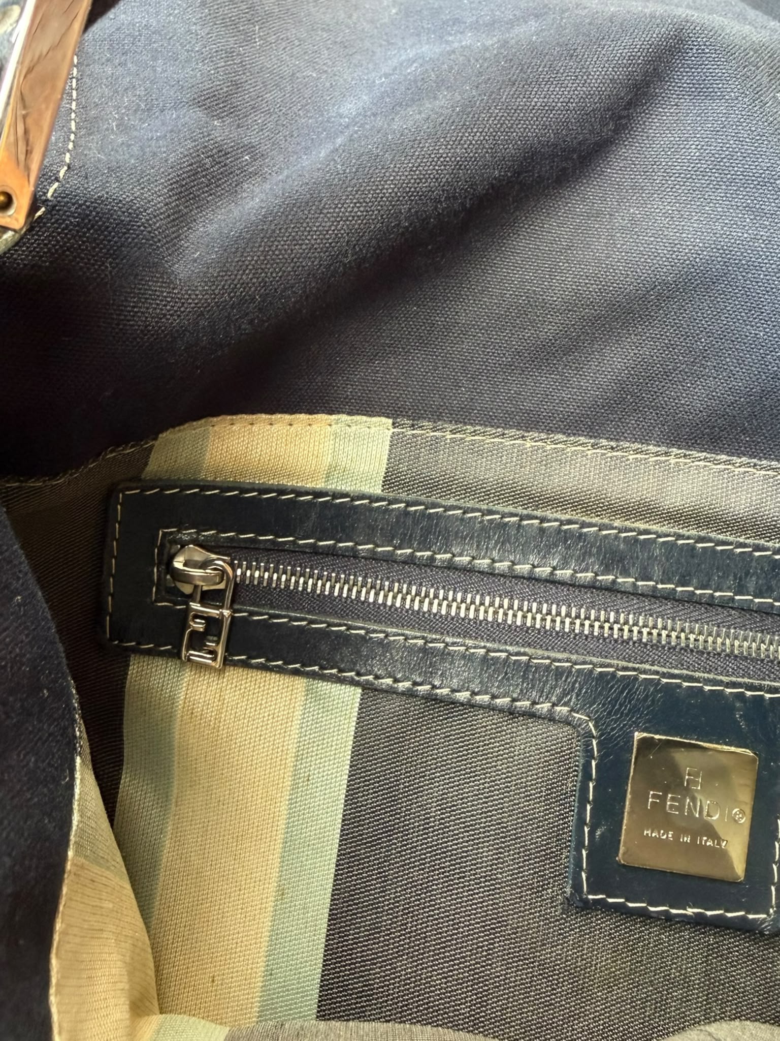 Fendi Baguette in tessuto