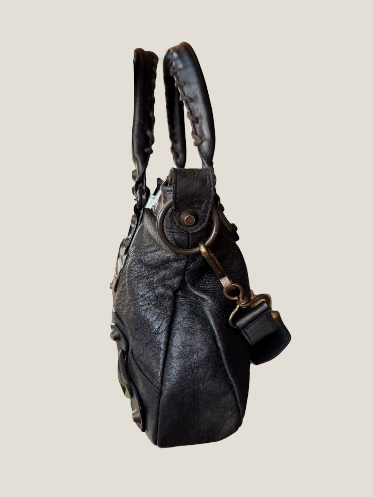 Balenciaga First Nera