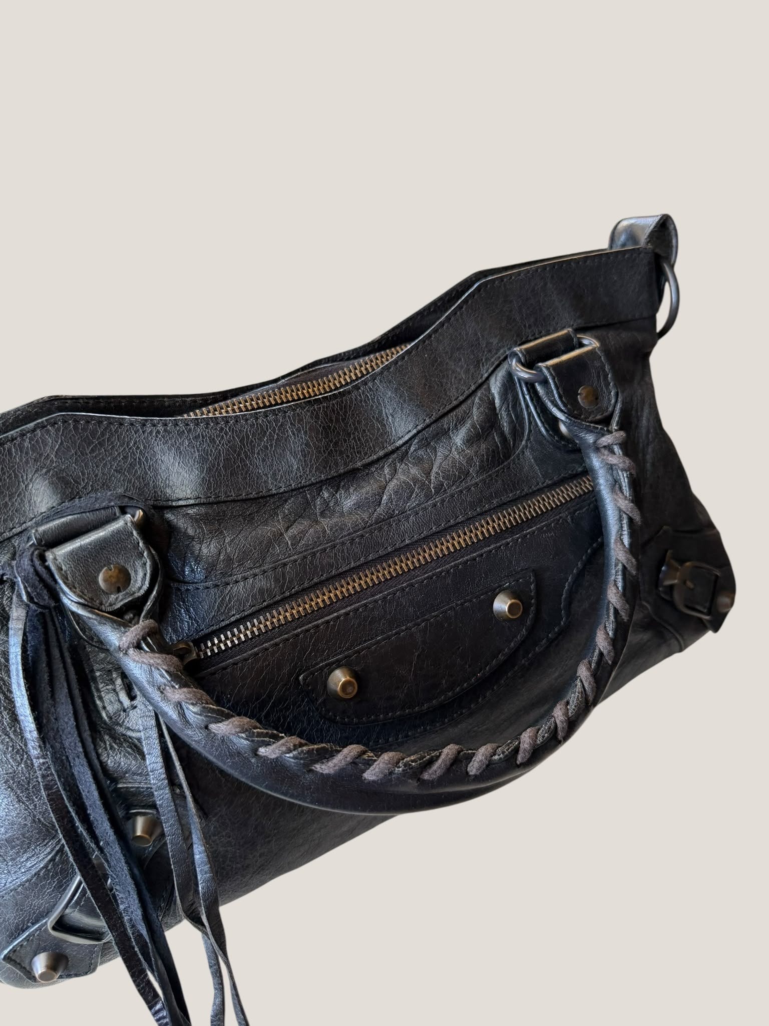 Balenciaga First Nera