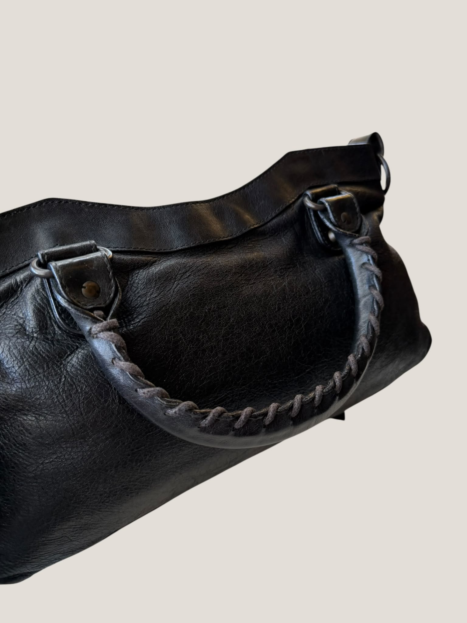 Balenciaga First Nera