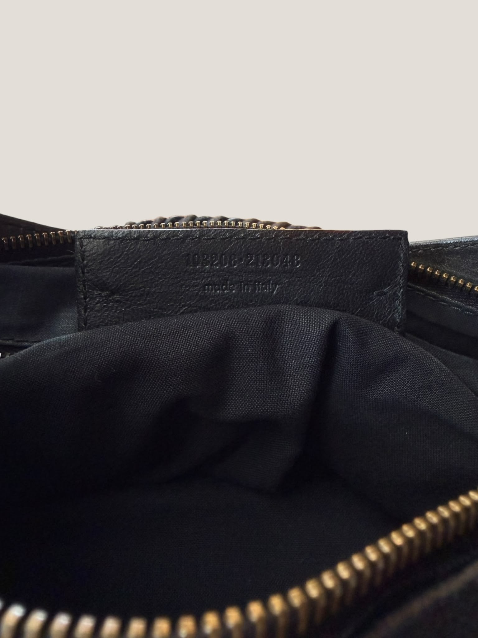 Balenciaga First Nera