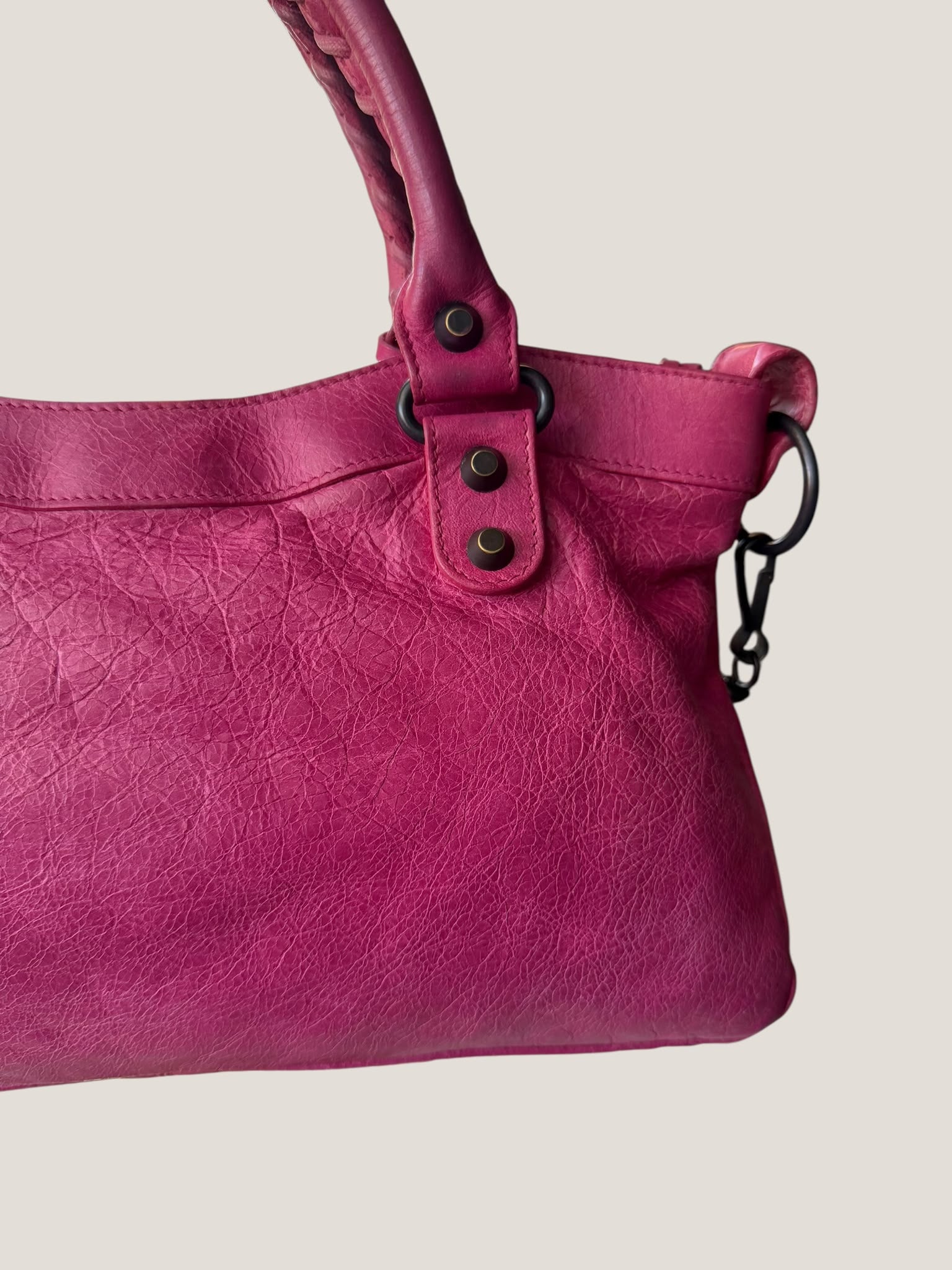 Balenciaga First Fucsia
