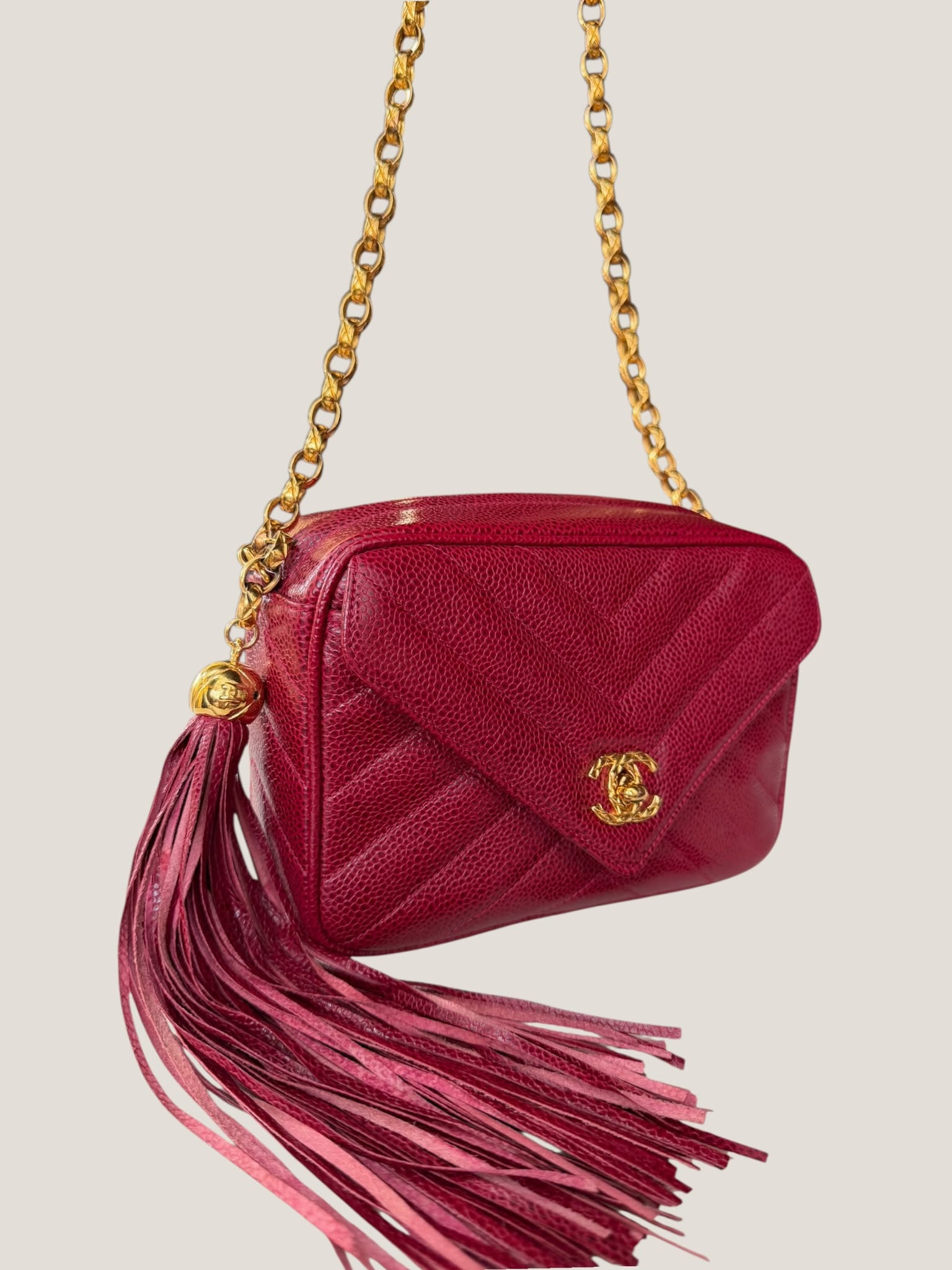 Chanel Vintage Caviar Chevron Camera Bag