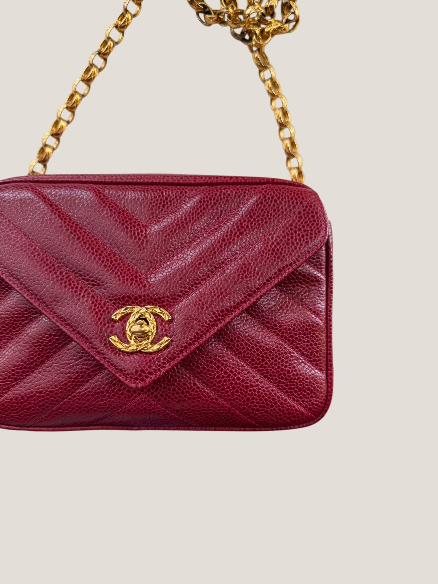 Chanel Vintage Caviar Chevron Camera Bag