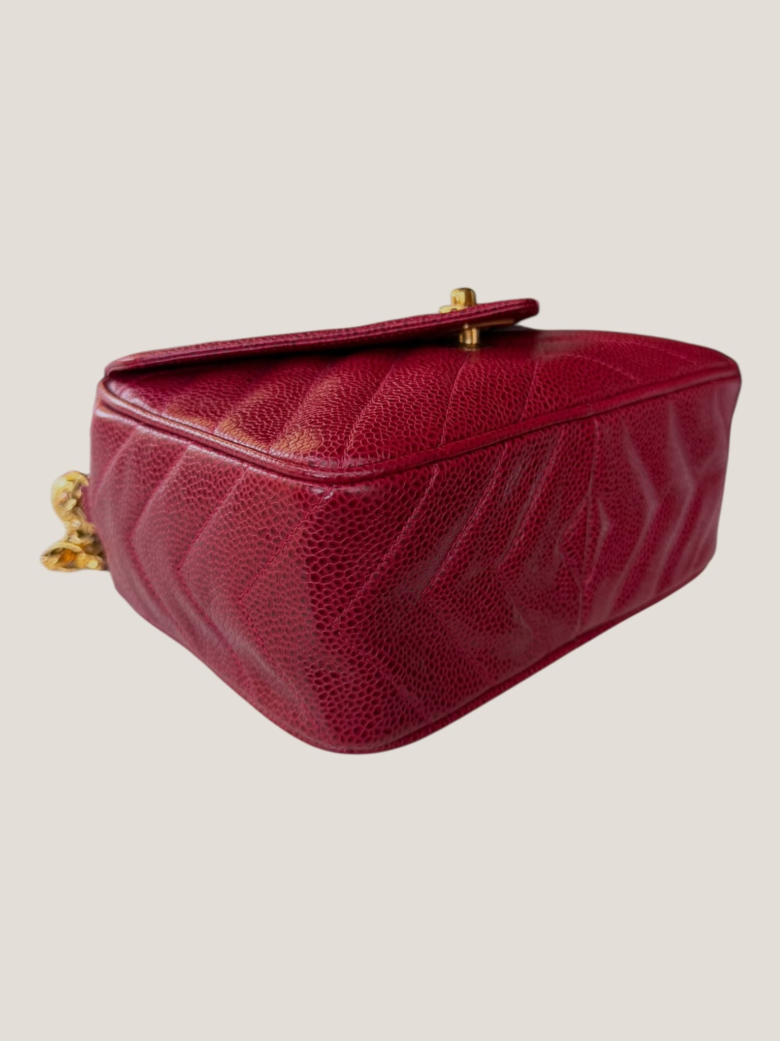 Chanel Vintage Caviar Chevron Camera Bag