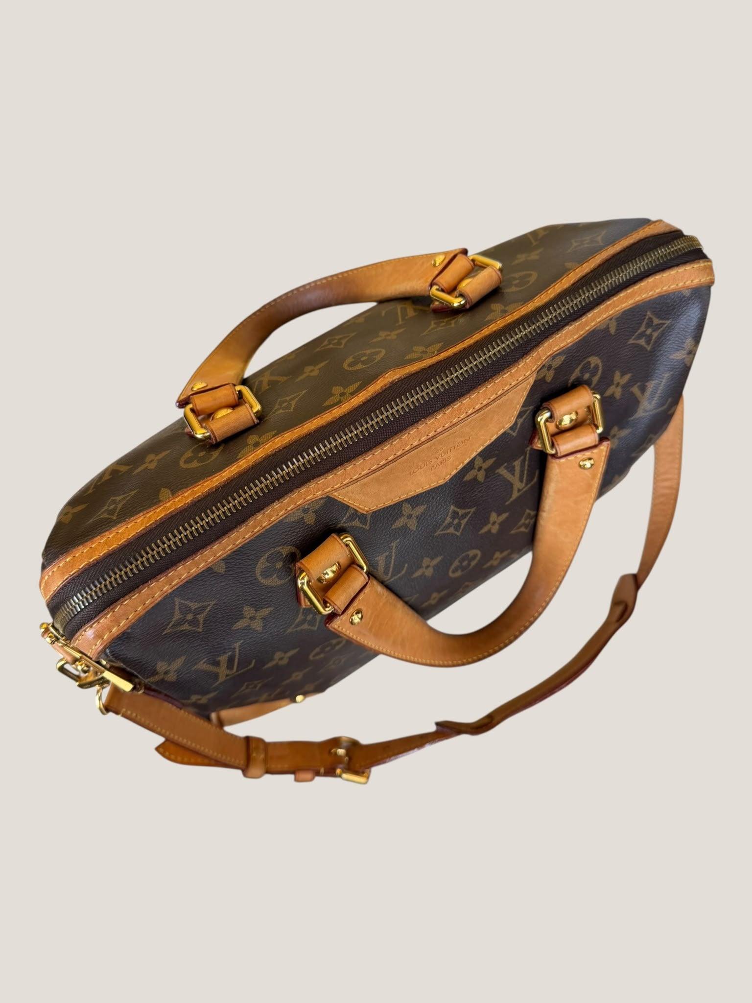 Louis Vuitton Monogram Retiro