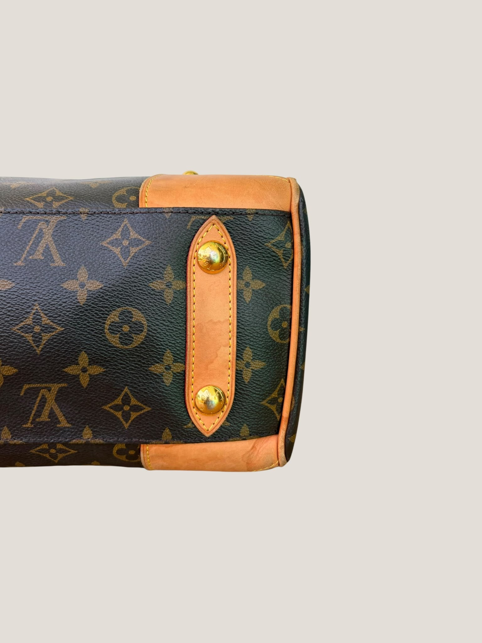 Louis Vuitton Monogram Retiro