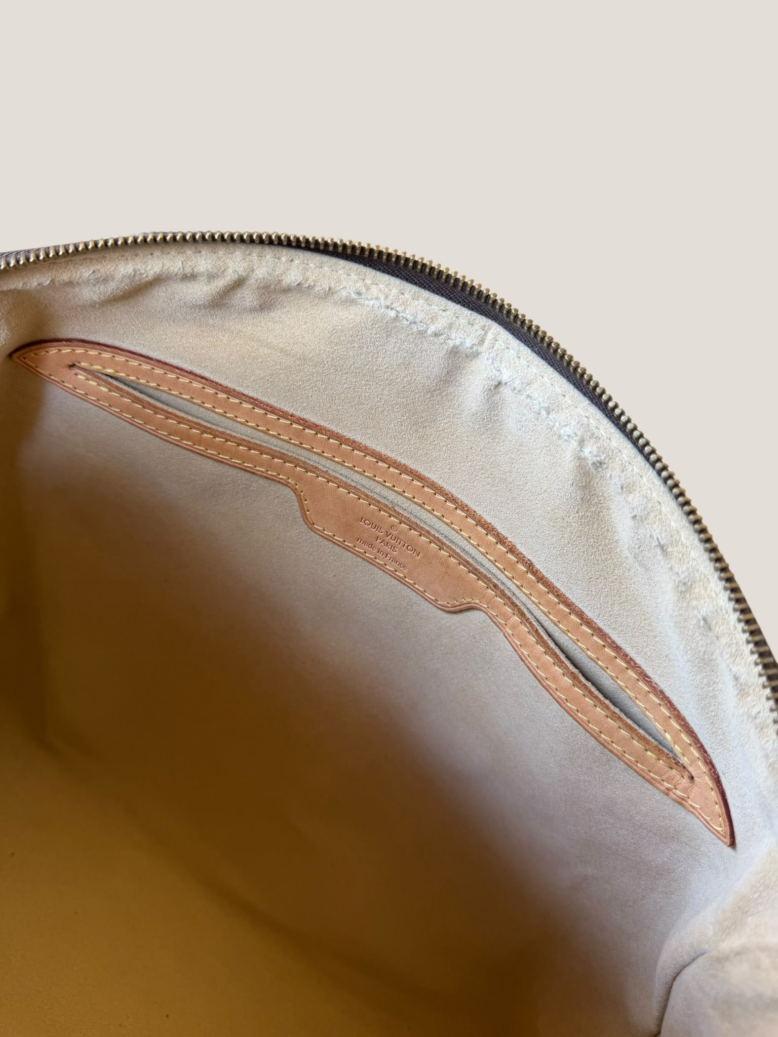 Louis Vuitton Monogram Retiro