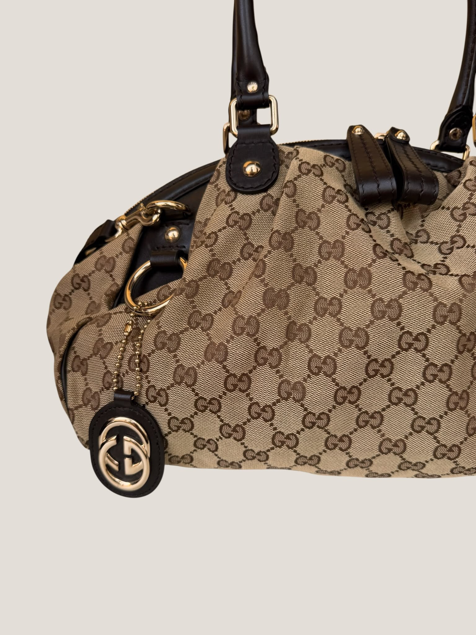 Gucci Sukey GG Canvas