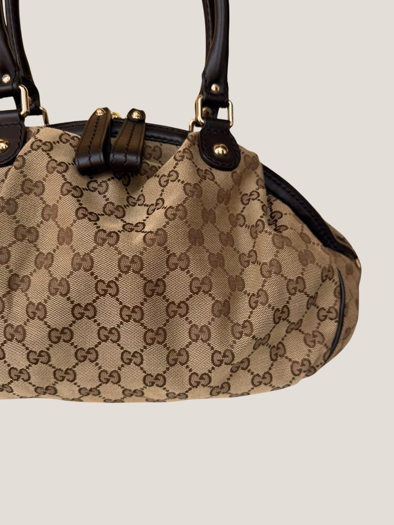 Gucci Sukey GG Canvas