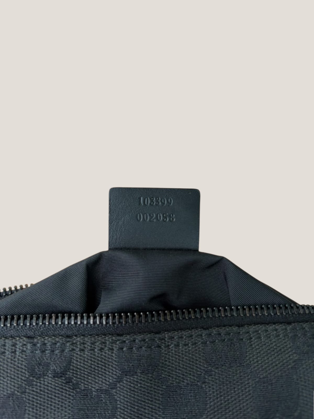 Gucci GG Canvas Pochette Nera