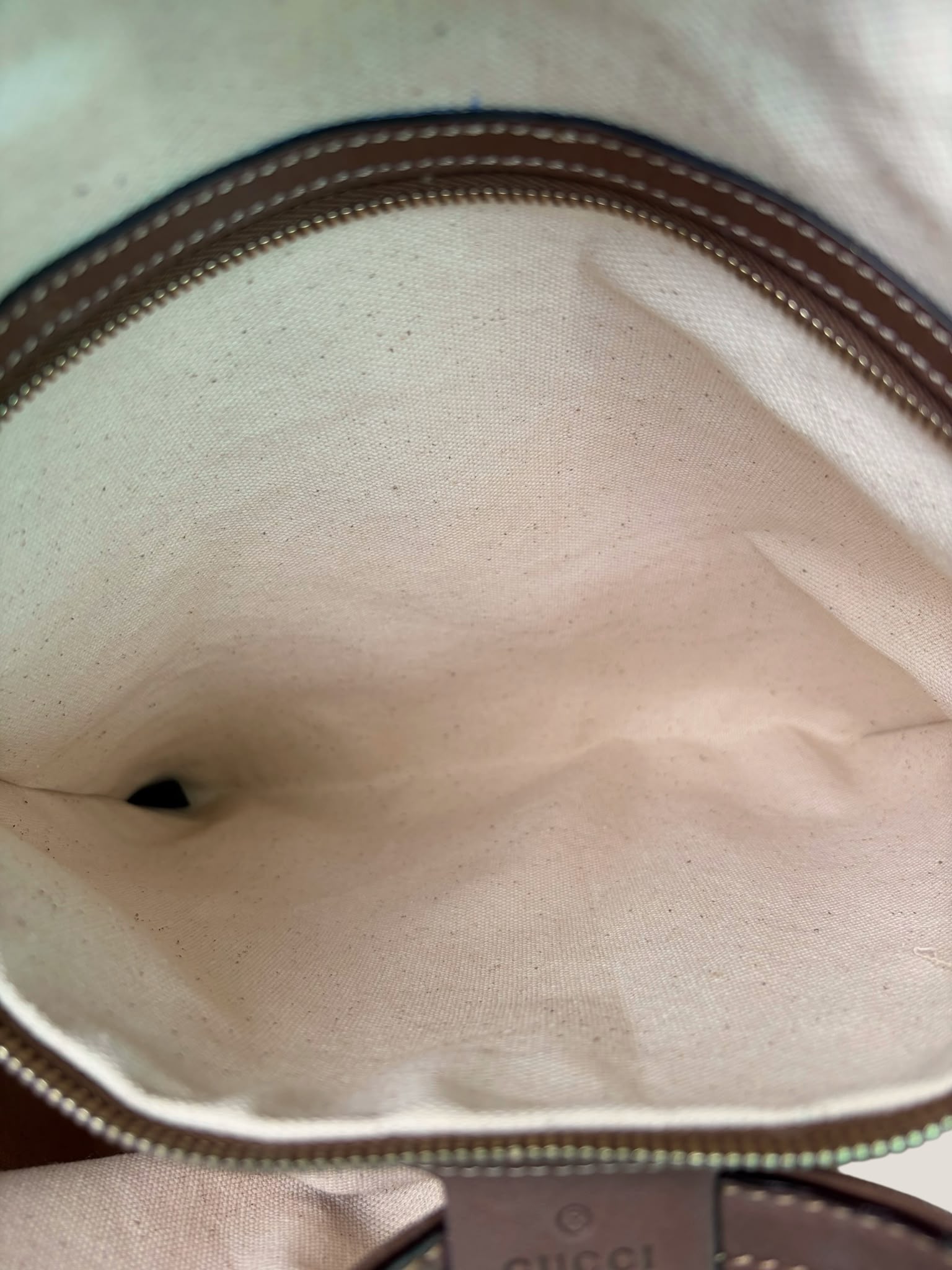 Gucci GG Supreme Tote