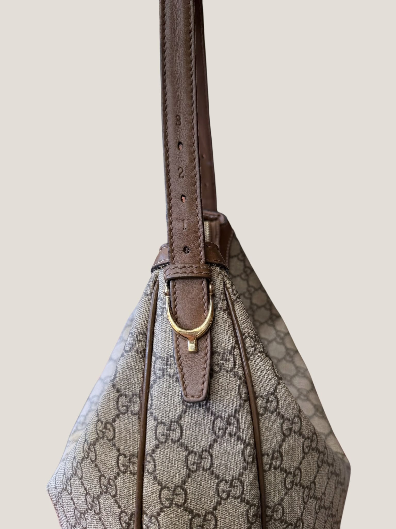 Gucci Hobo GG Supreme