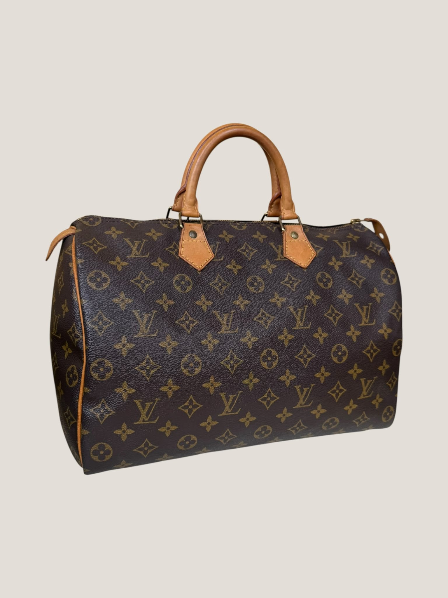 Louis Vuitton Speedy 35