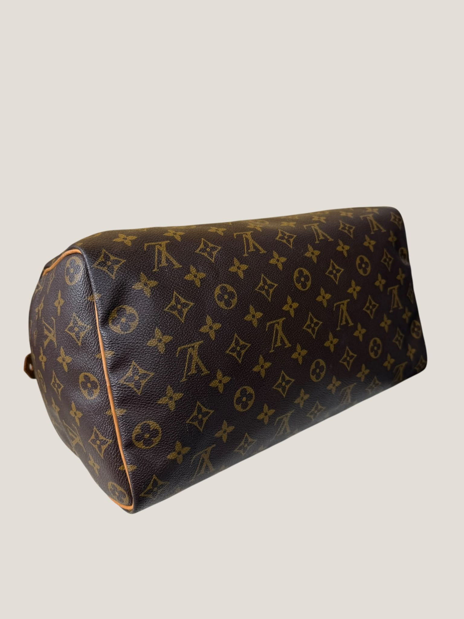 Louis Vuitton Speedy 35