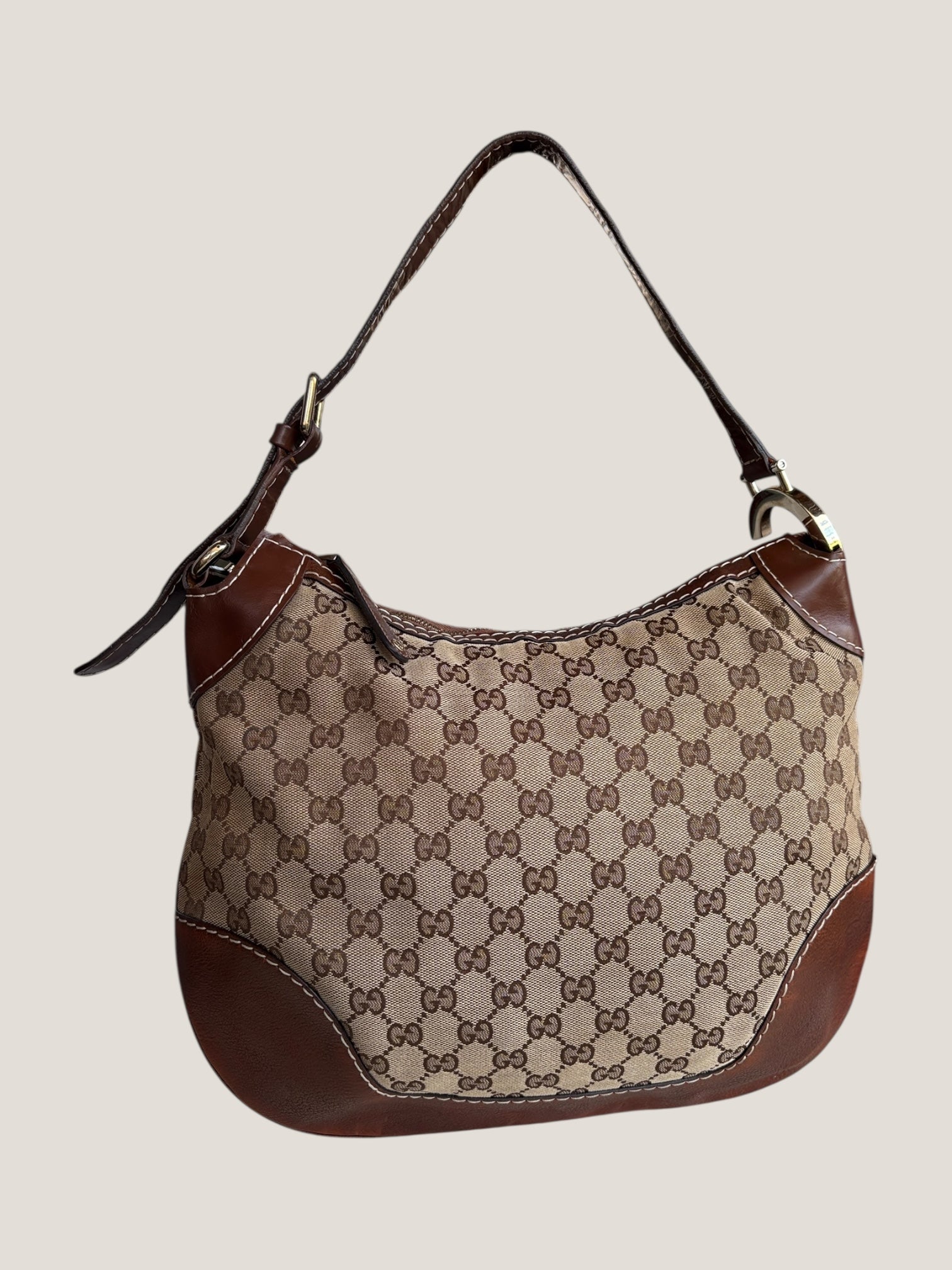 Gucci GG canvas hobo con logo G laterale