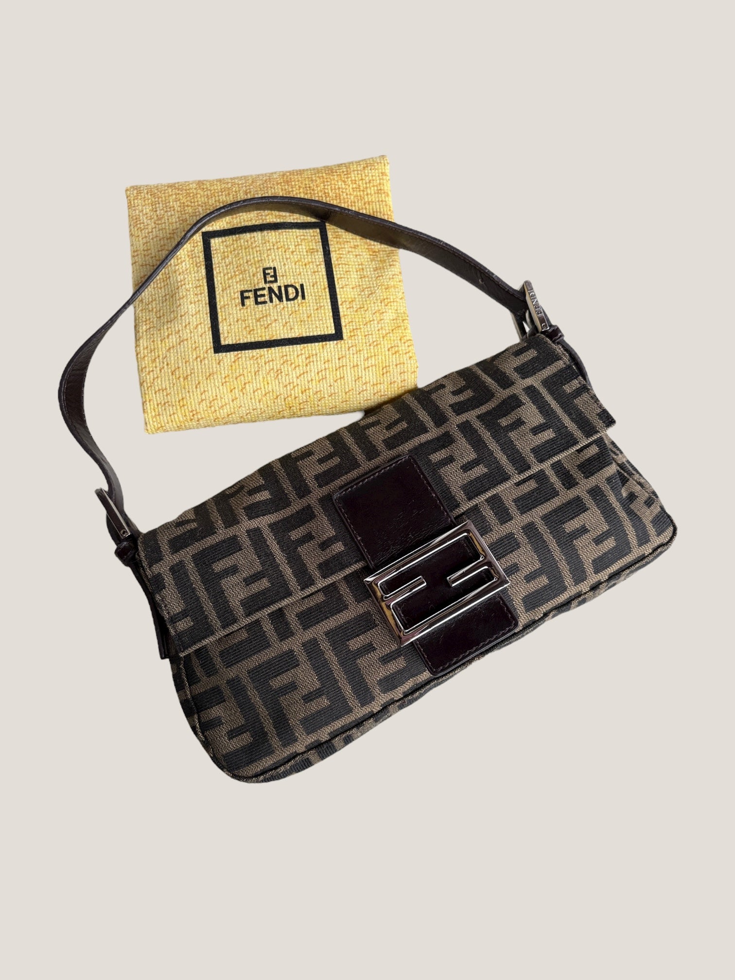 Fendi Baguette Monogram Zucca Marrone