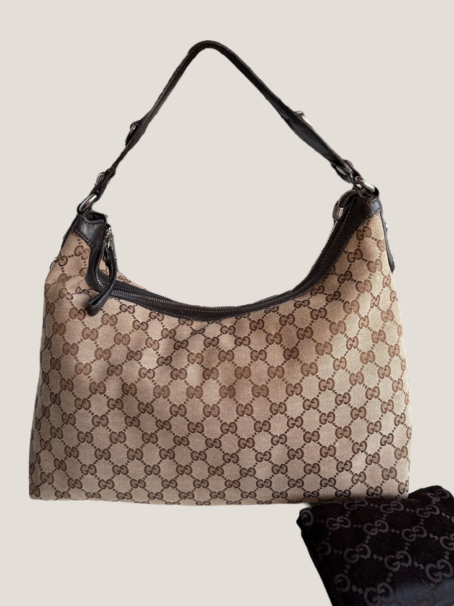 Gucci Hobo GG Beige